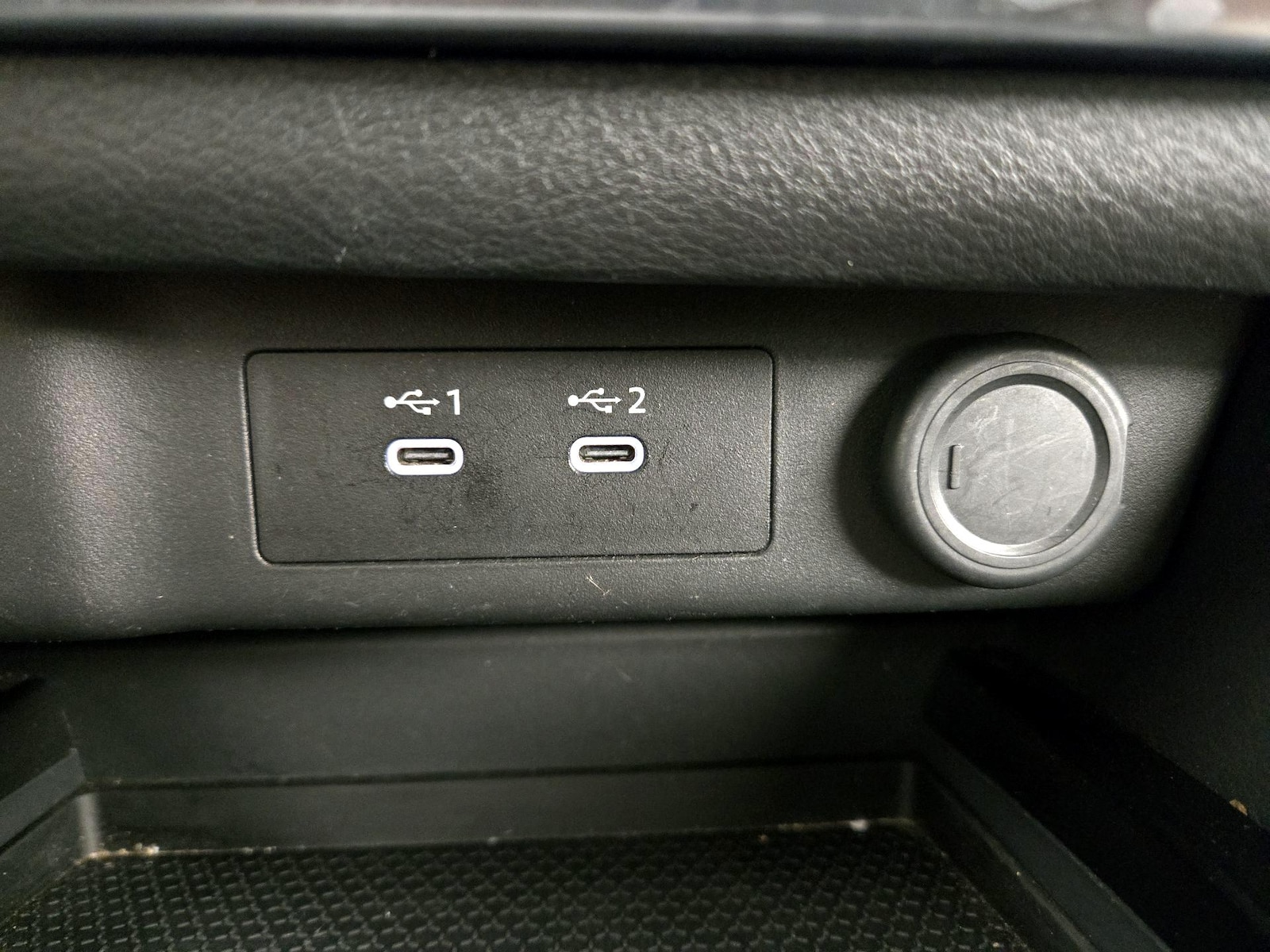 2025 Nissan Rogue SV - Photo 19