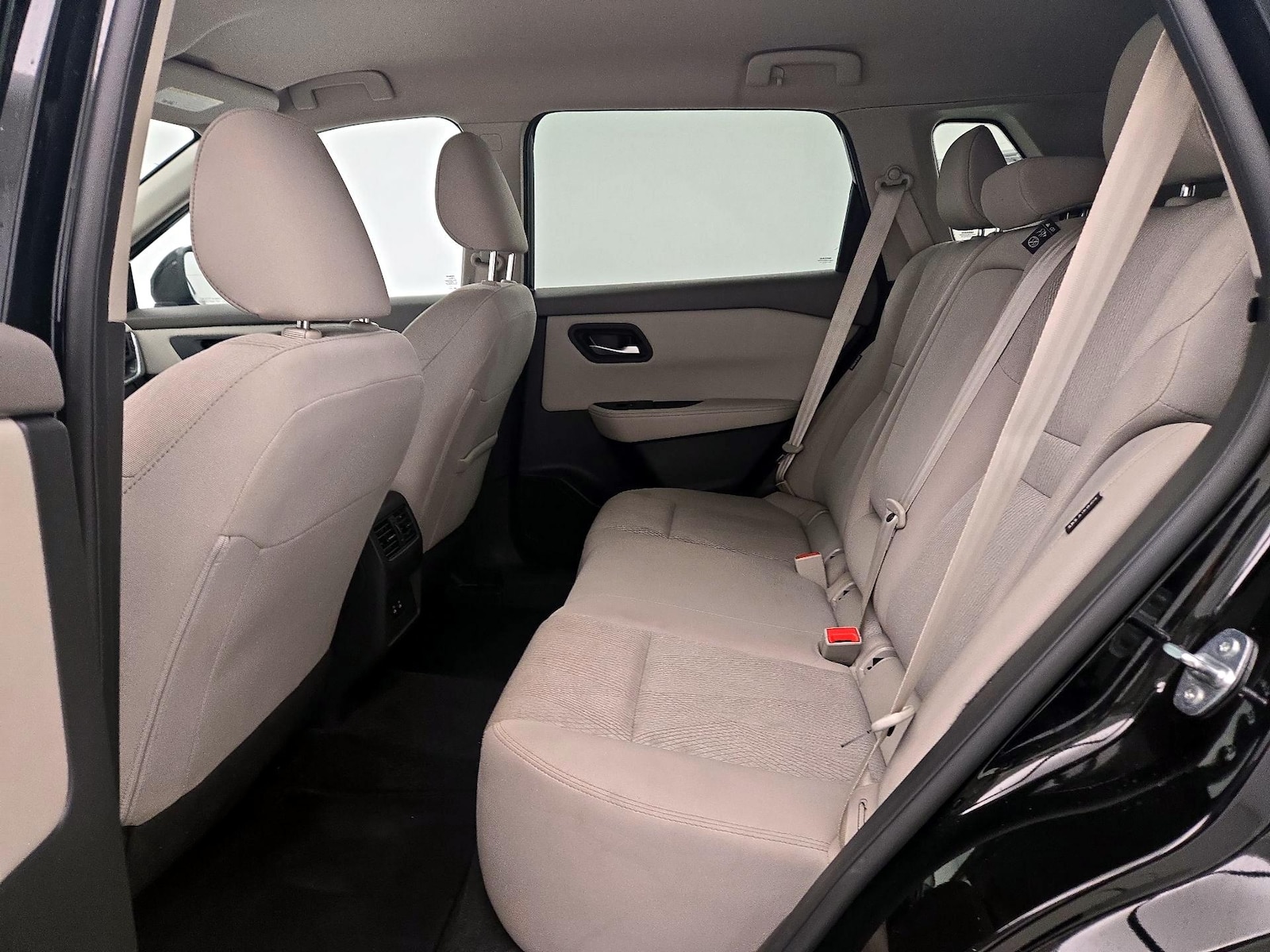 2025 Nissan Rogue SV - Photo 20