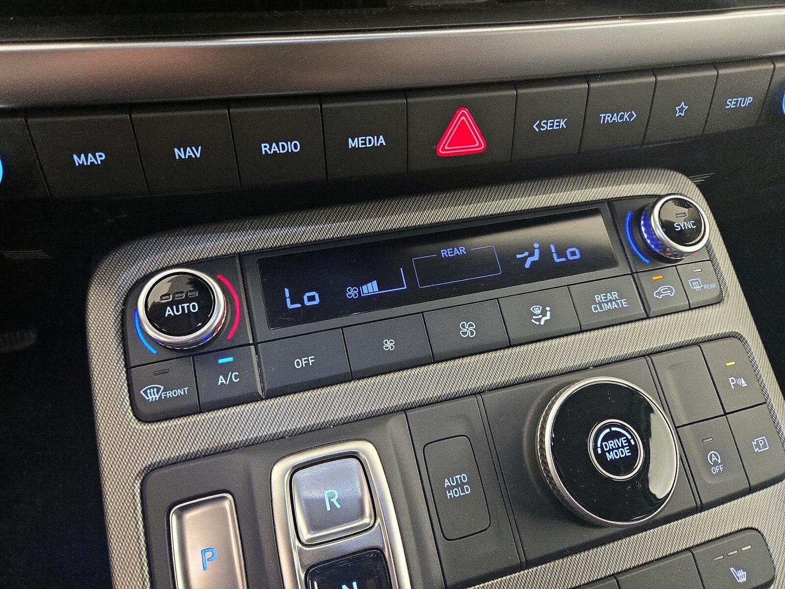 2025 Hyundai Palisade SEL - Photo 18