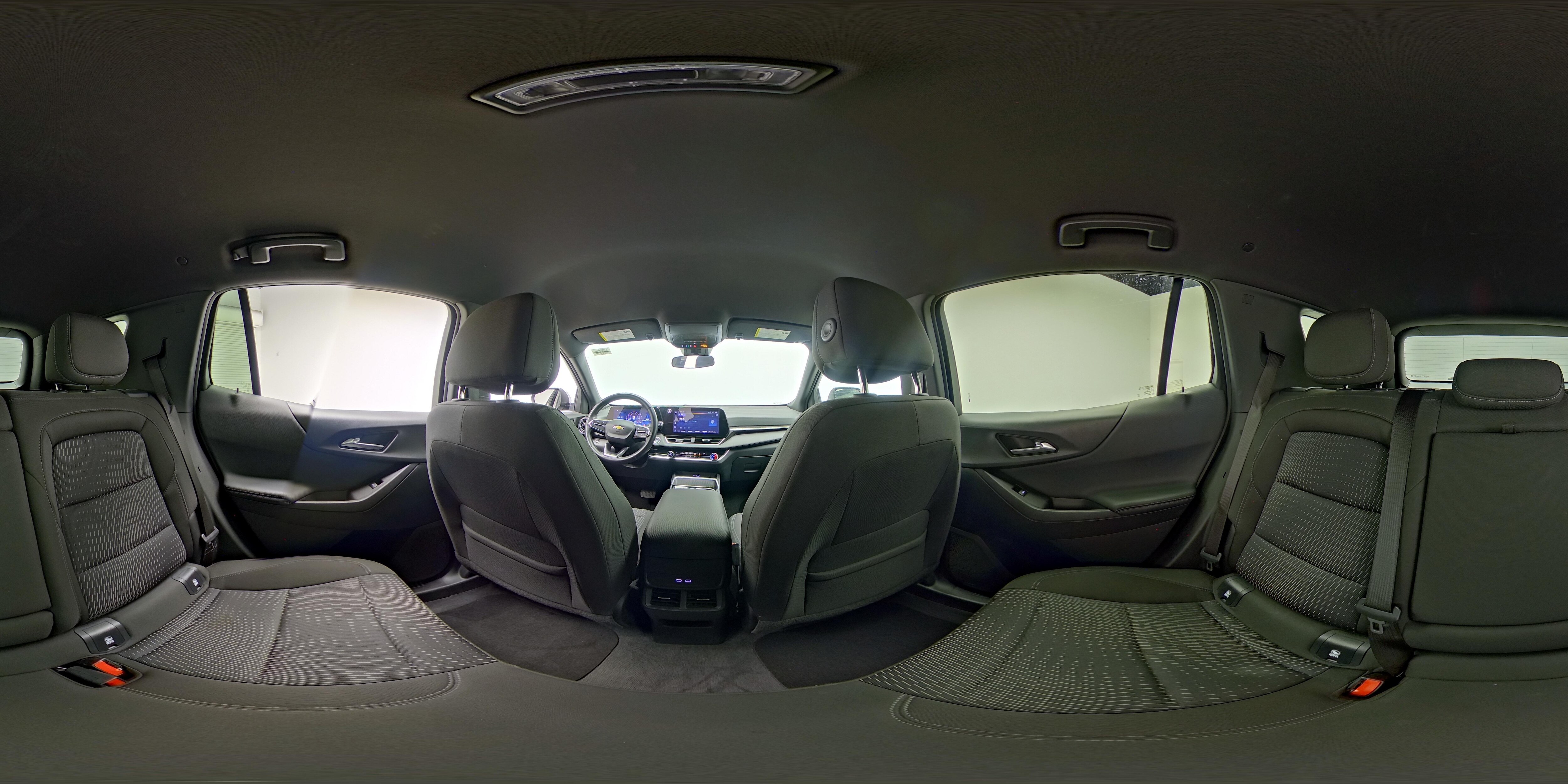 2025 Chevrolet Equinox LT - Photo 23
