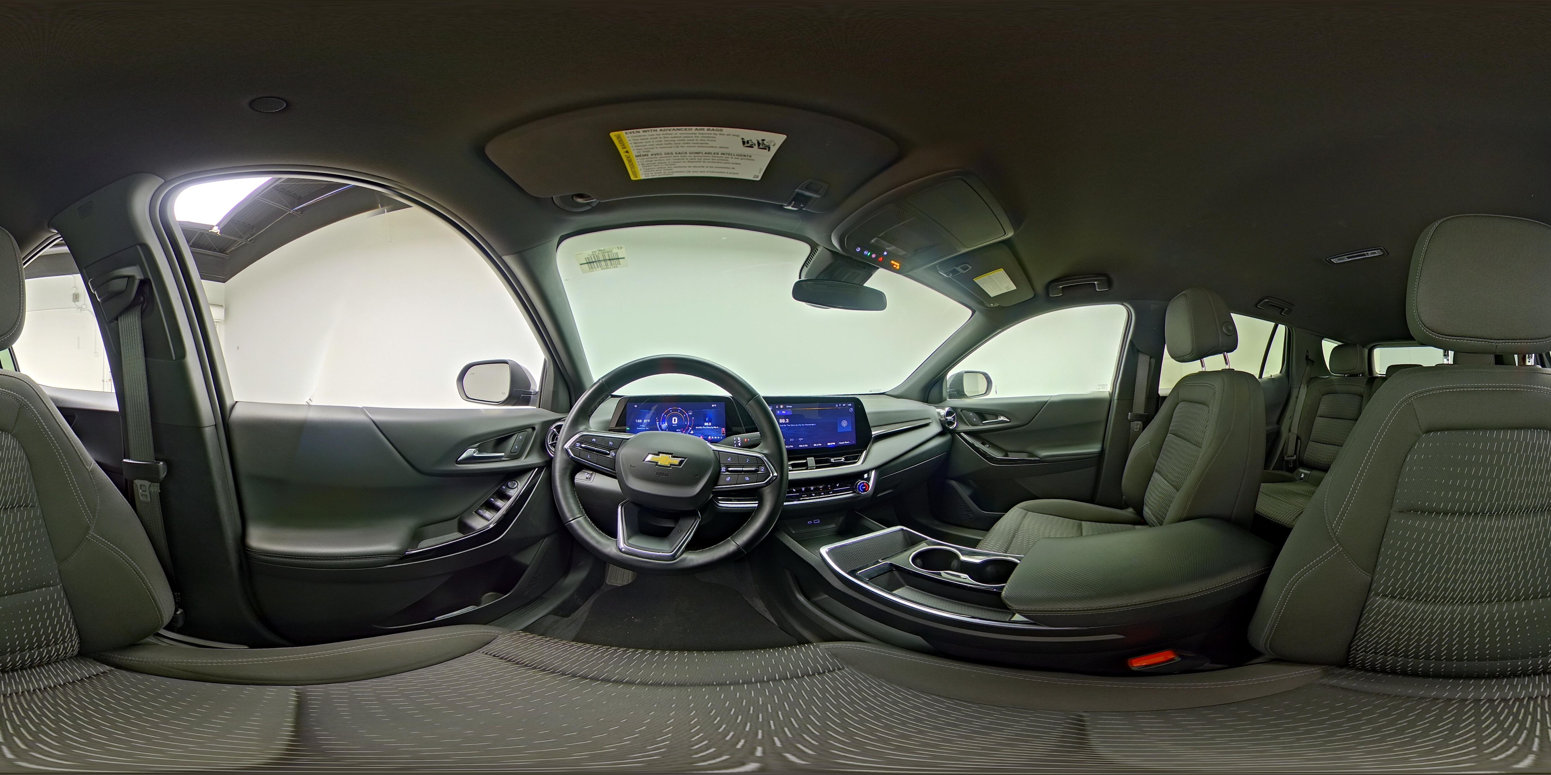 2025 Chevrolet Equinox LT - Photo 24