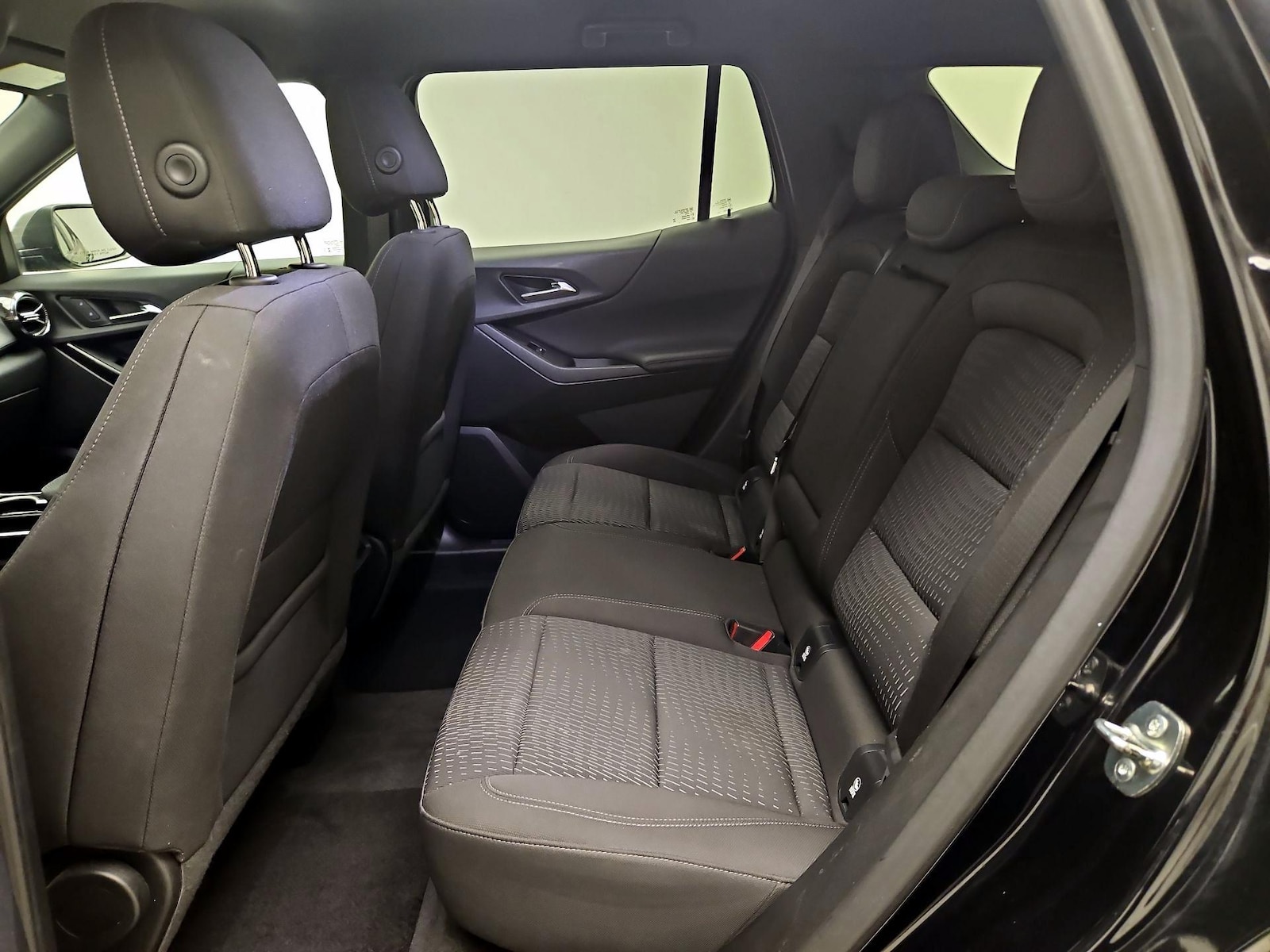 2025 Chevrolet Equinox LT - Photo 18