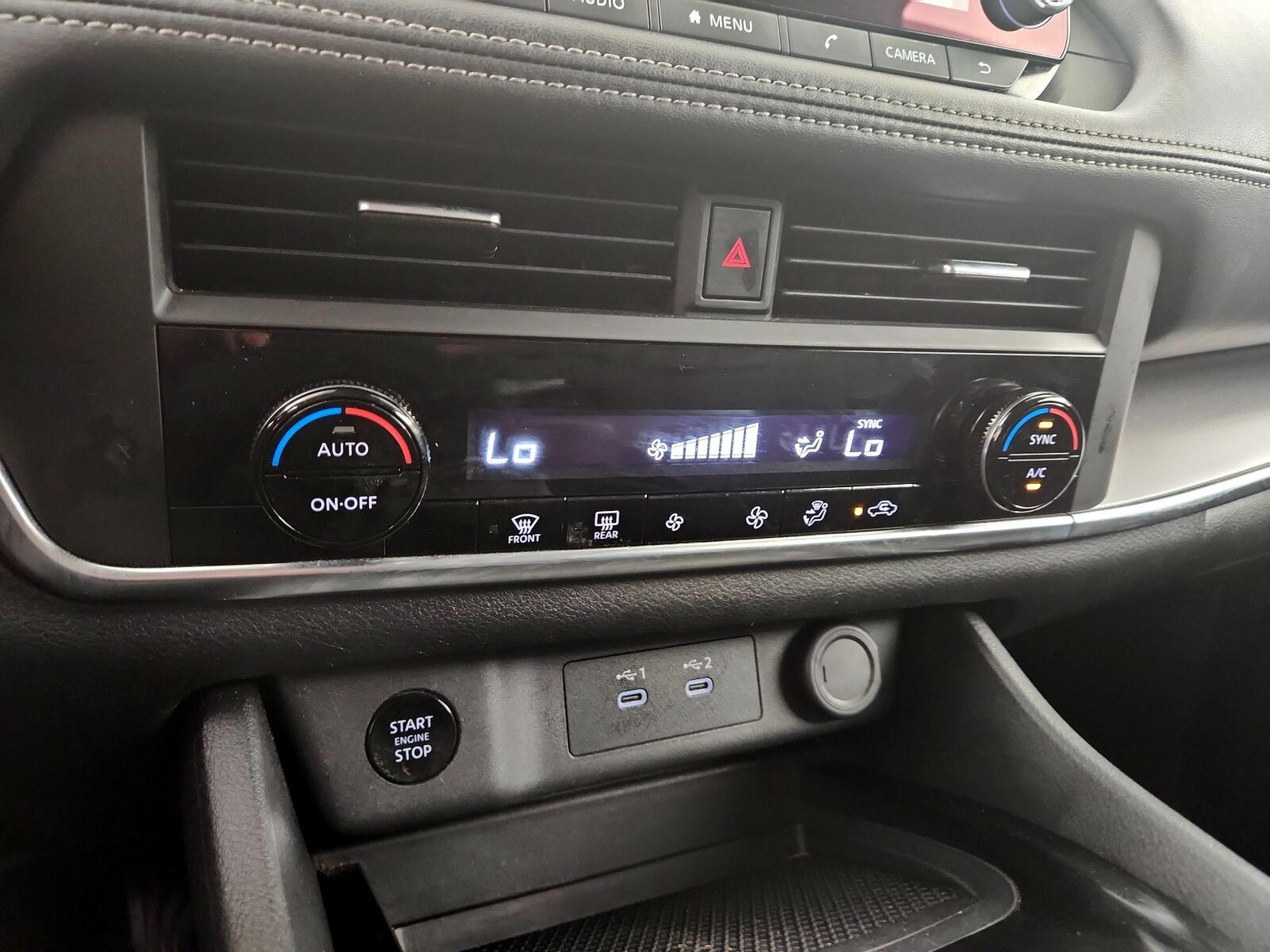 2025 Nissan Rogue SV - Photo 17
