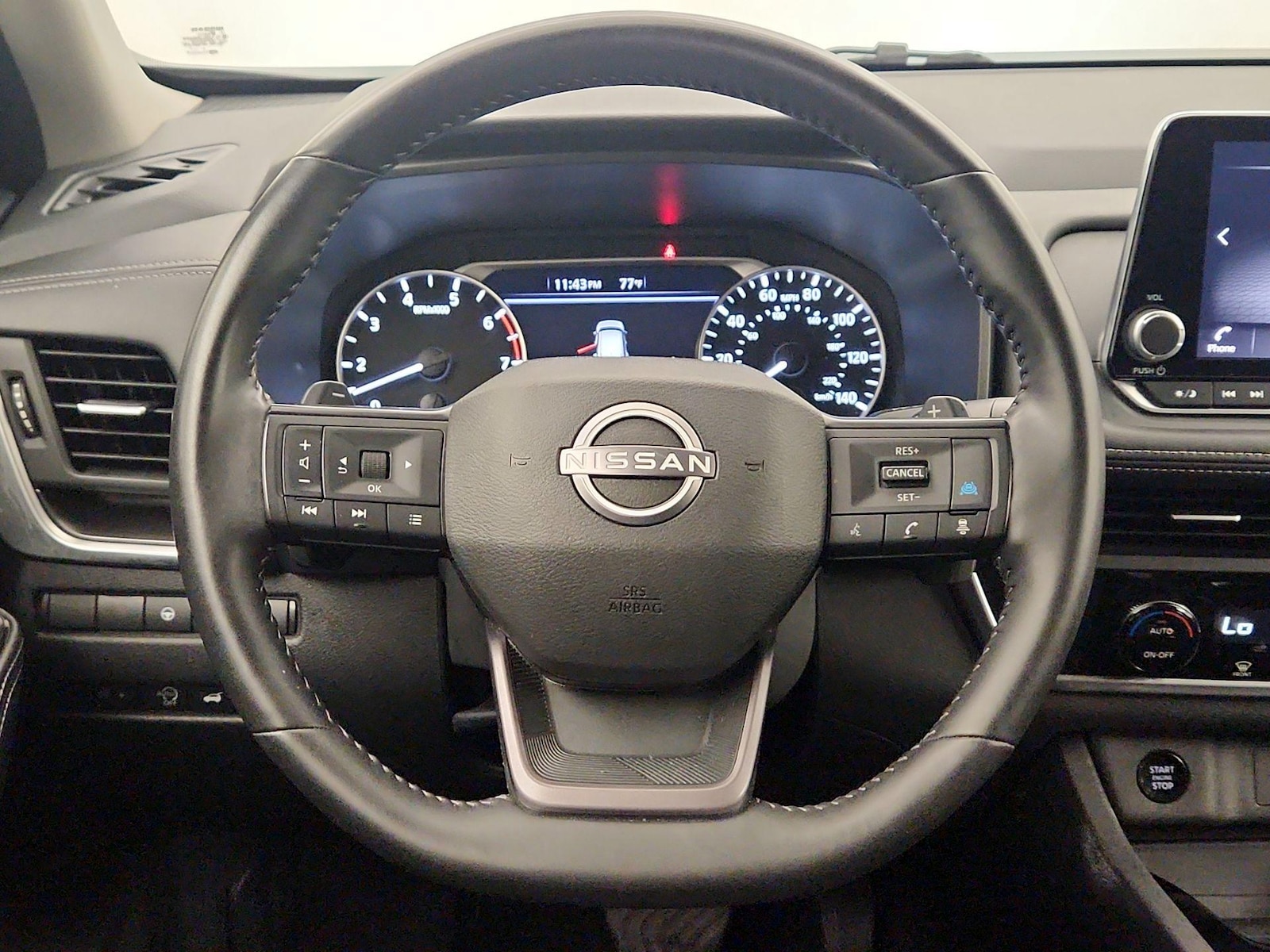 2025 Nissan Rogue SV - Photo 11