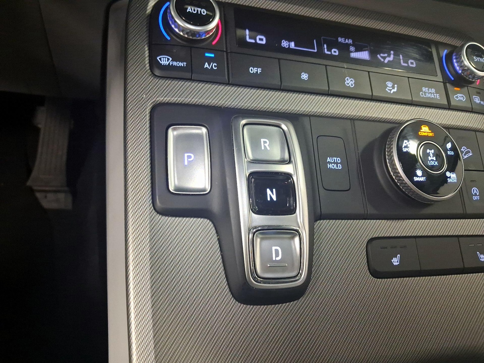 2025 Hyundai Palisade SEL - Photo 15