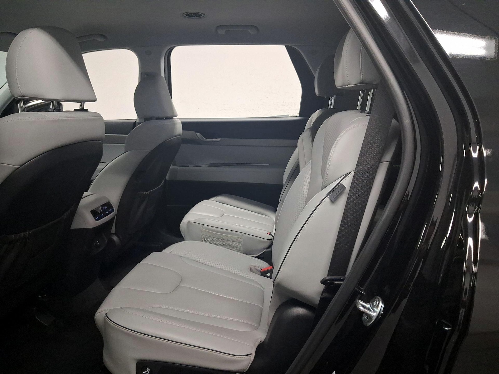 2025 Hyundai Palisade SEL - Photo 16