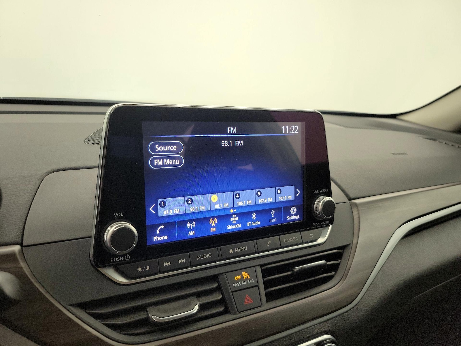 2025 Nissan Altima SV - Photo 16