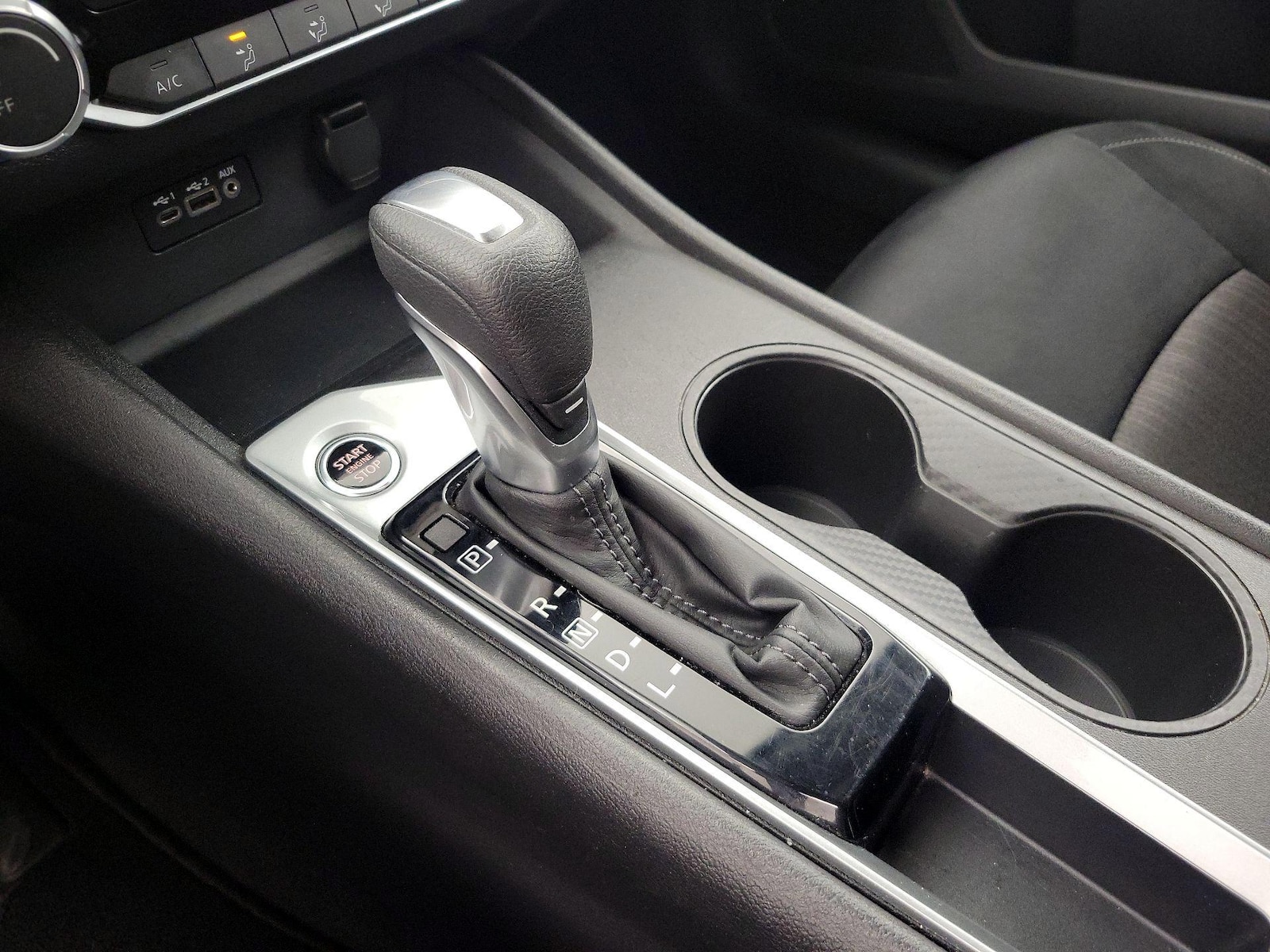 2025 Nissan Altima SV - Photo 18