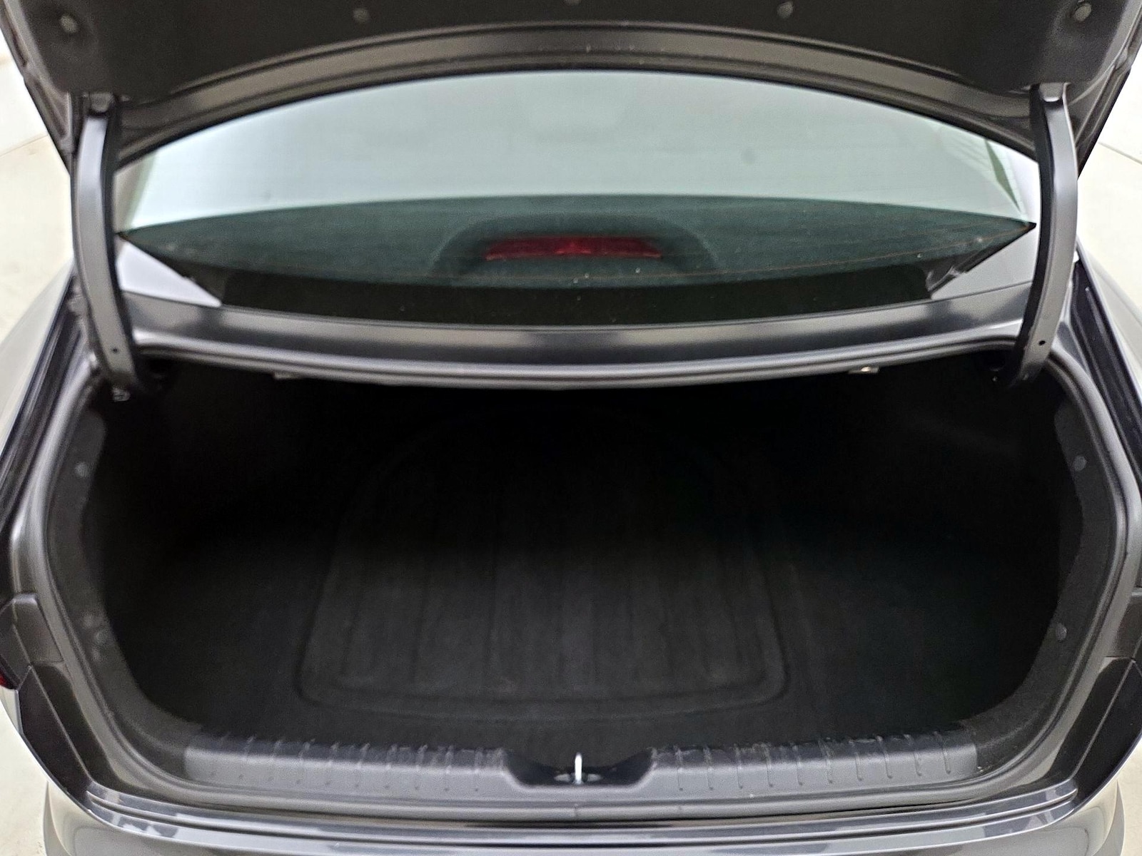 2025 Kia K4 LXS - Photo 21