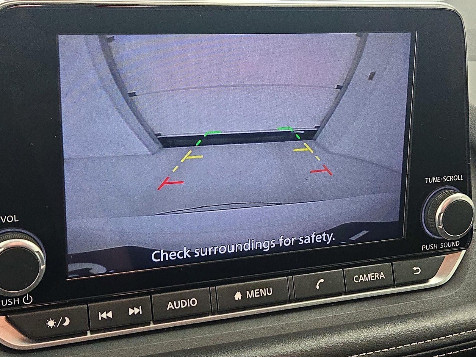 2025 Nissan Rogue SV - Photo 15