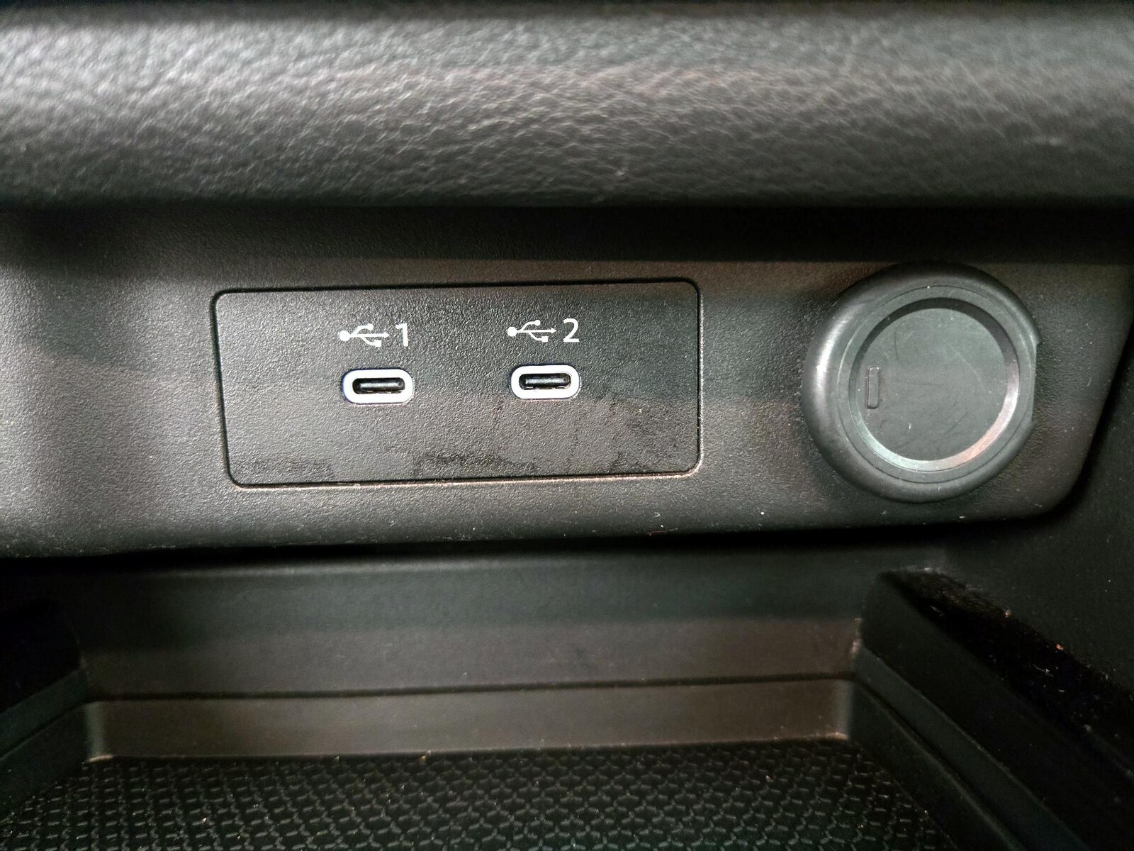 2025 Nissan Rogue SV - Photo 19