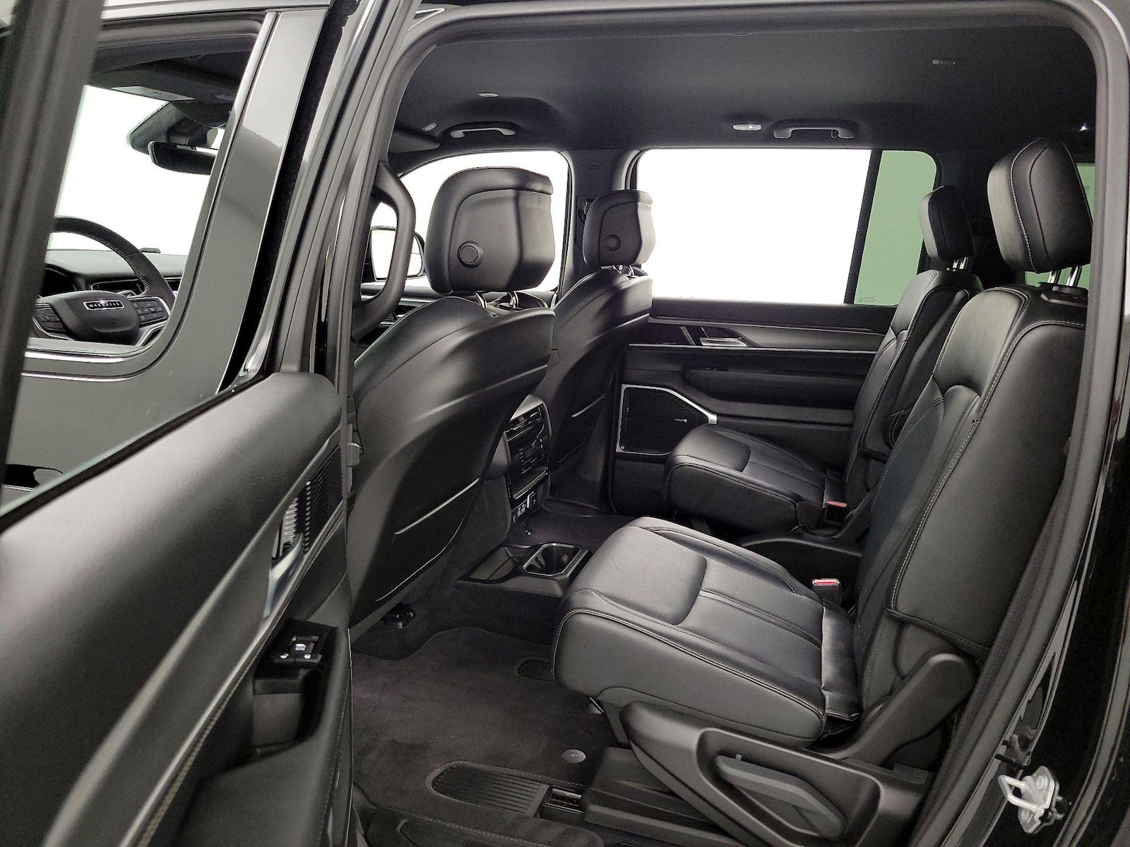 Rear Air Conditioning