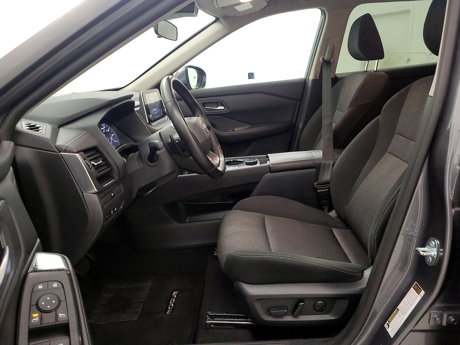 Power Seat(s) & Side Airbags