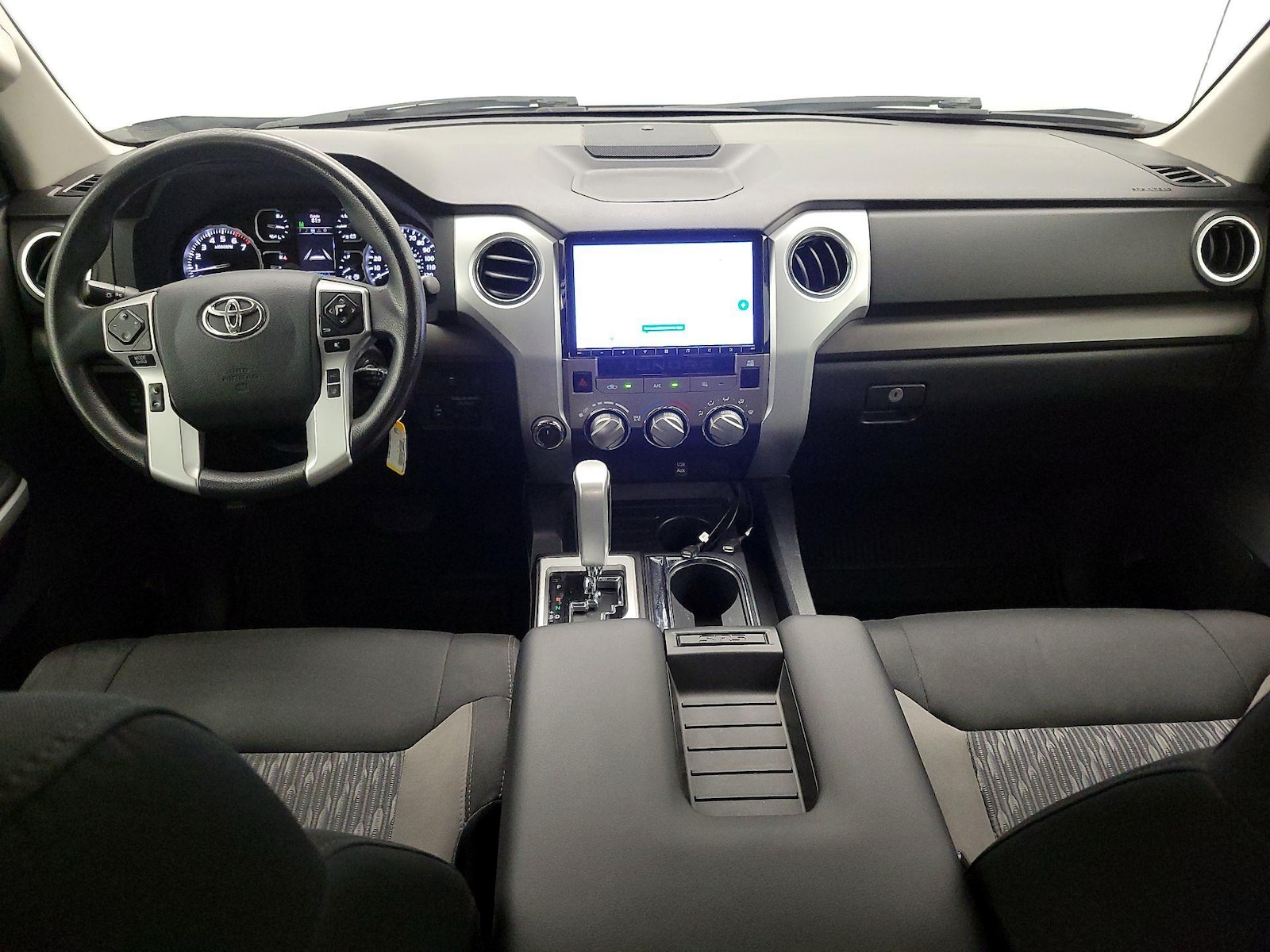 2018 Toyota Tundra SR5 - Photo 10