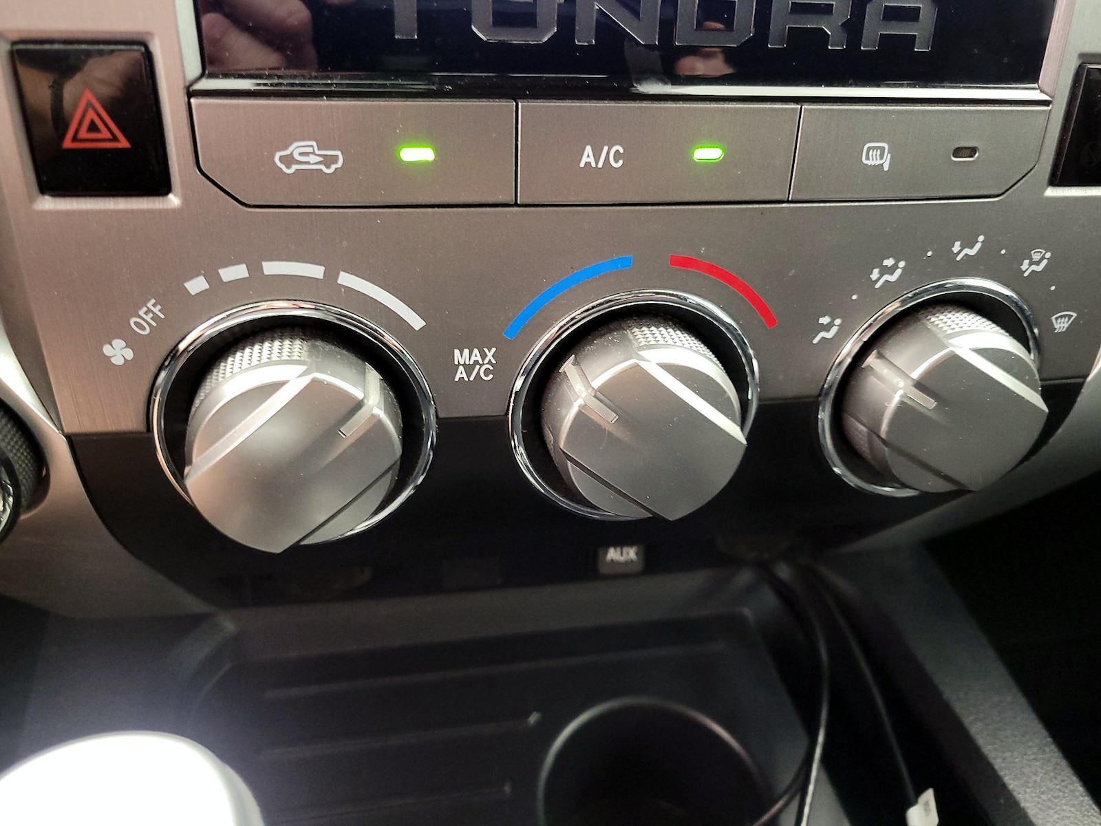 2018 Toyota Tundra SR5 - Photo 17