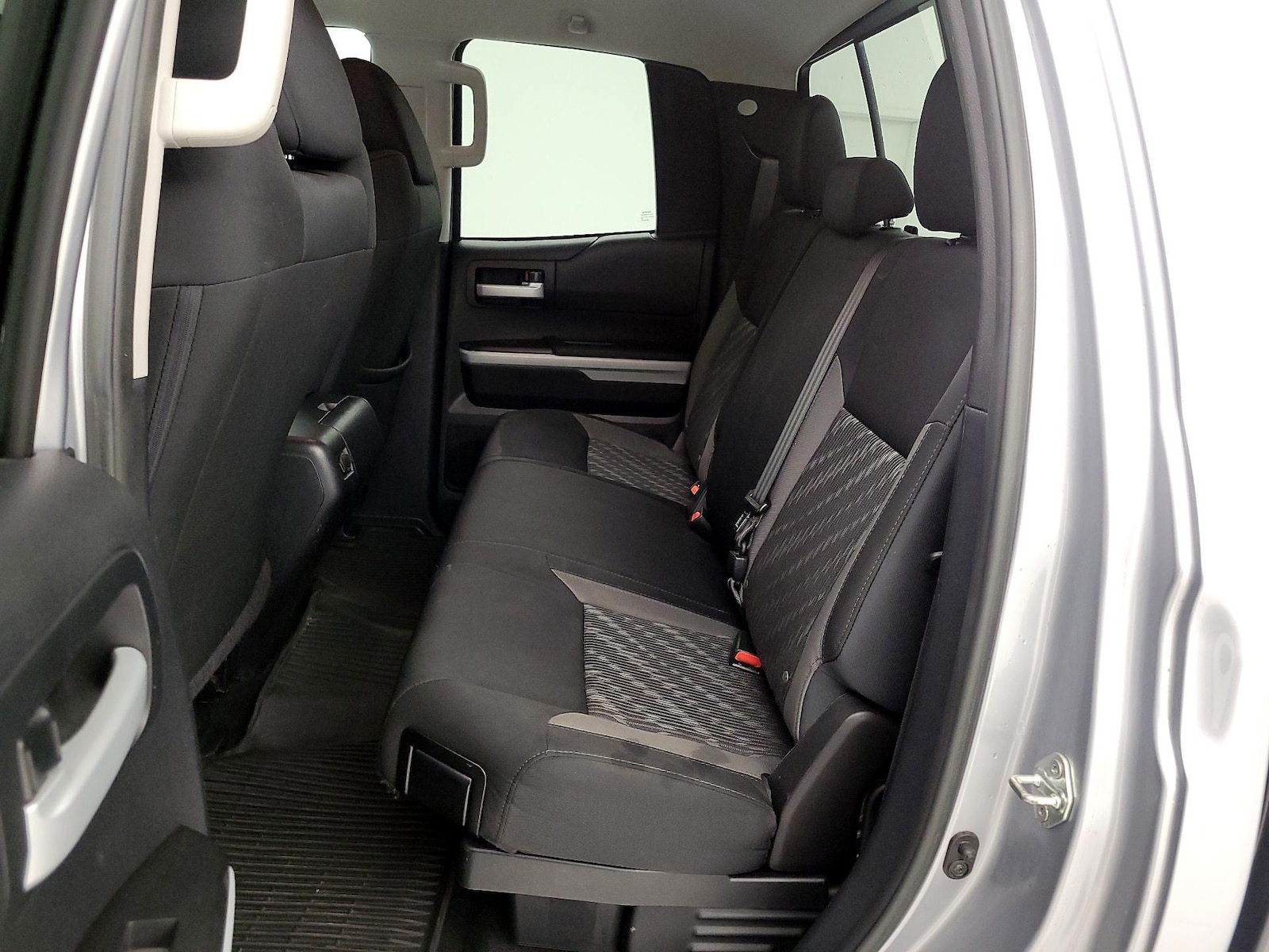 2018 Toyota Tundra SR5 - Photo 20