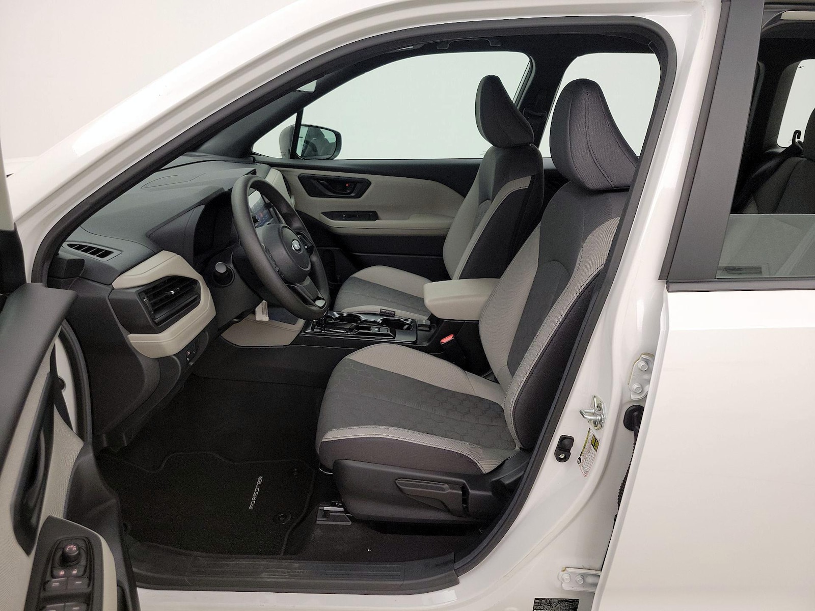 2026 Subaru Forester Base - Photo 12
