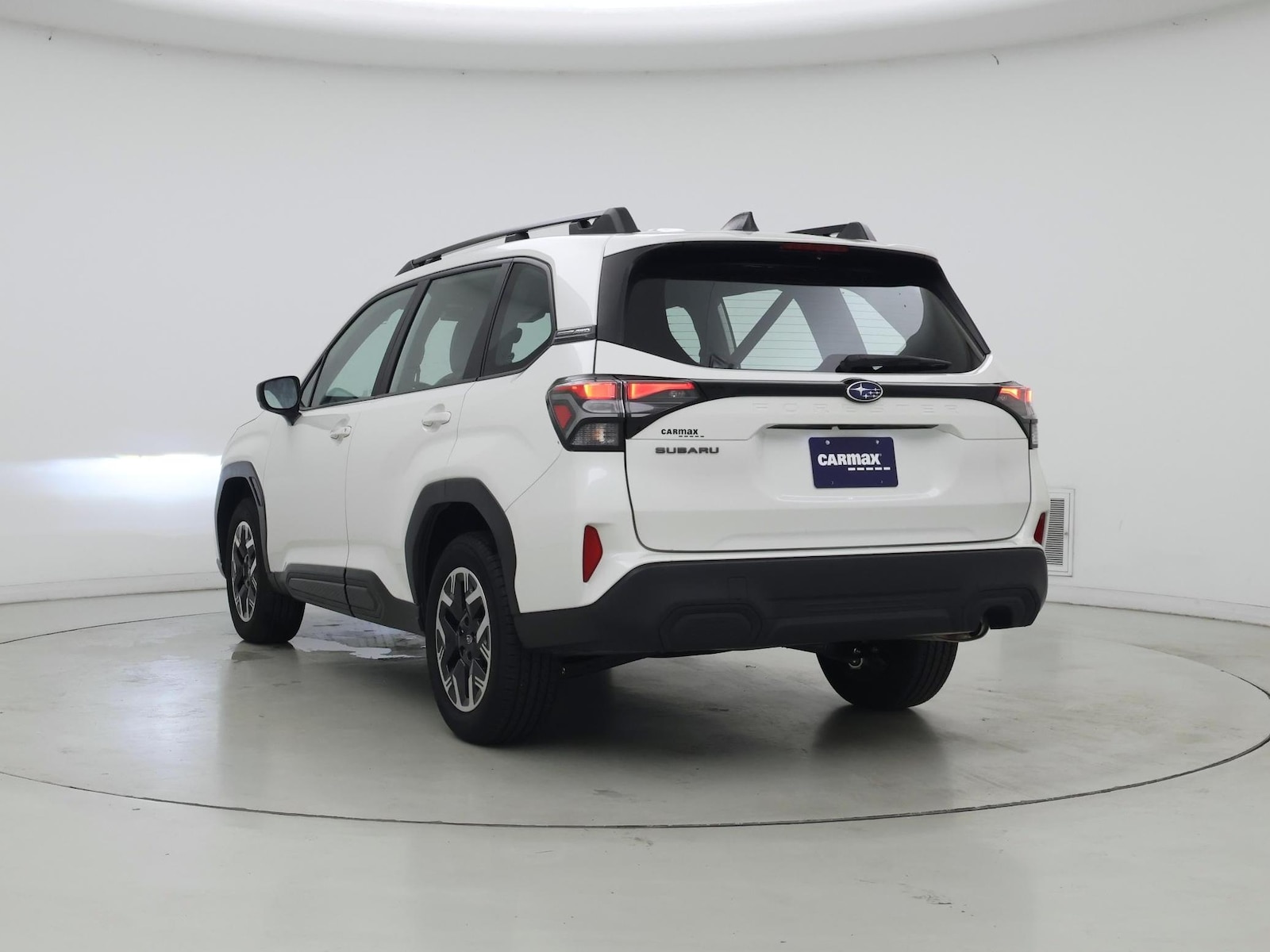2026 Subaru Forester Base - Photo 3