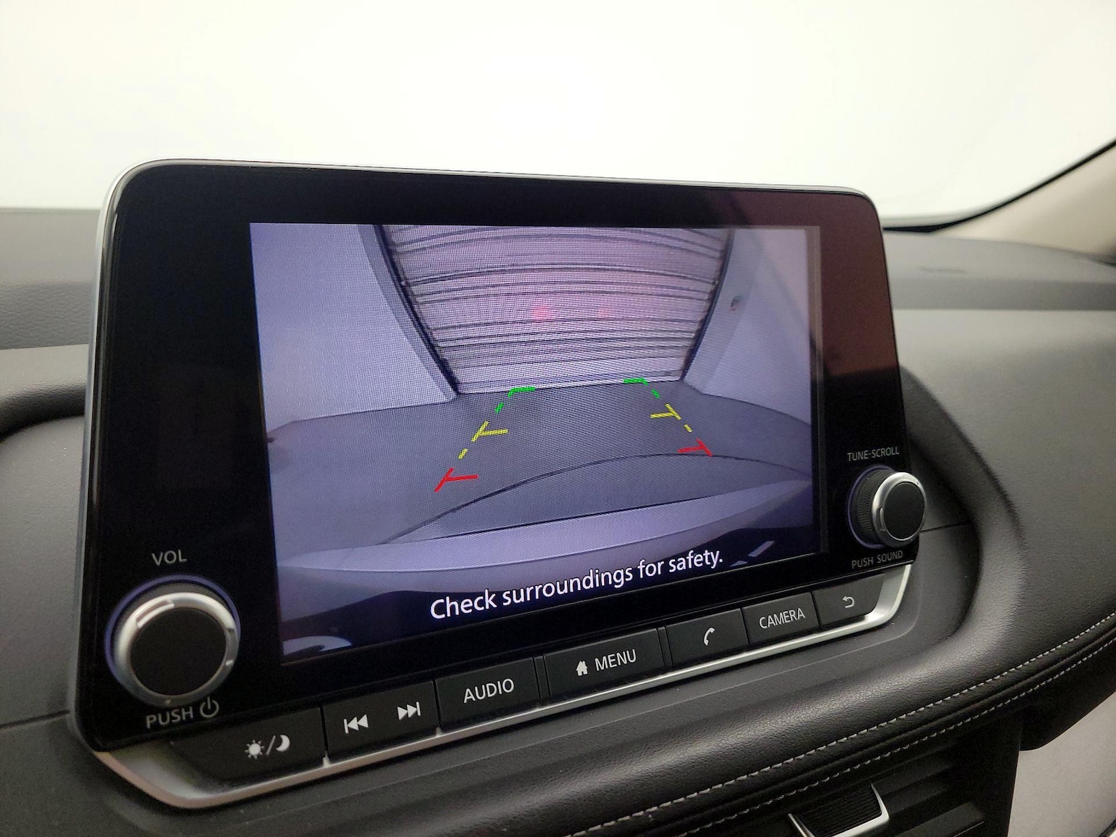2025 Nissan Rogue SV - Photo 15