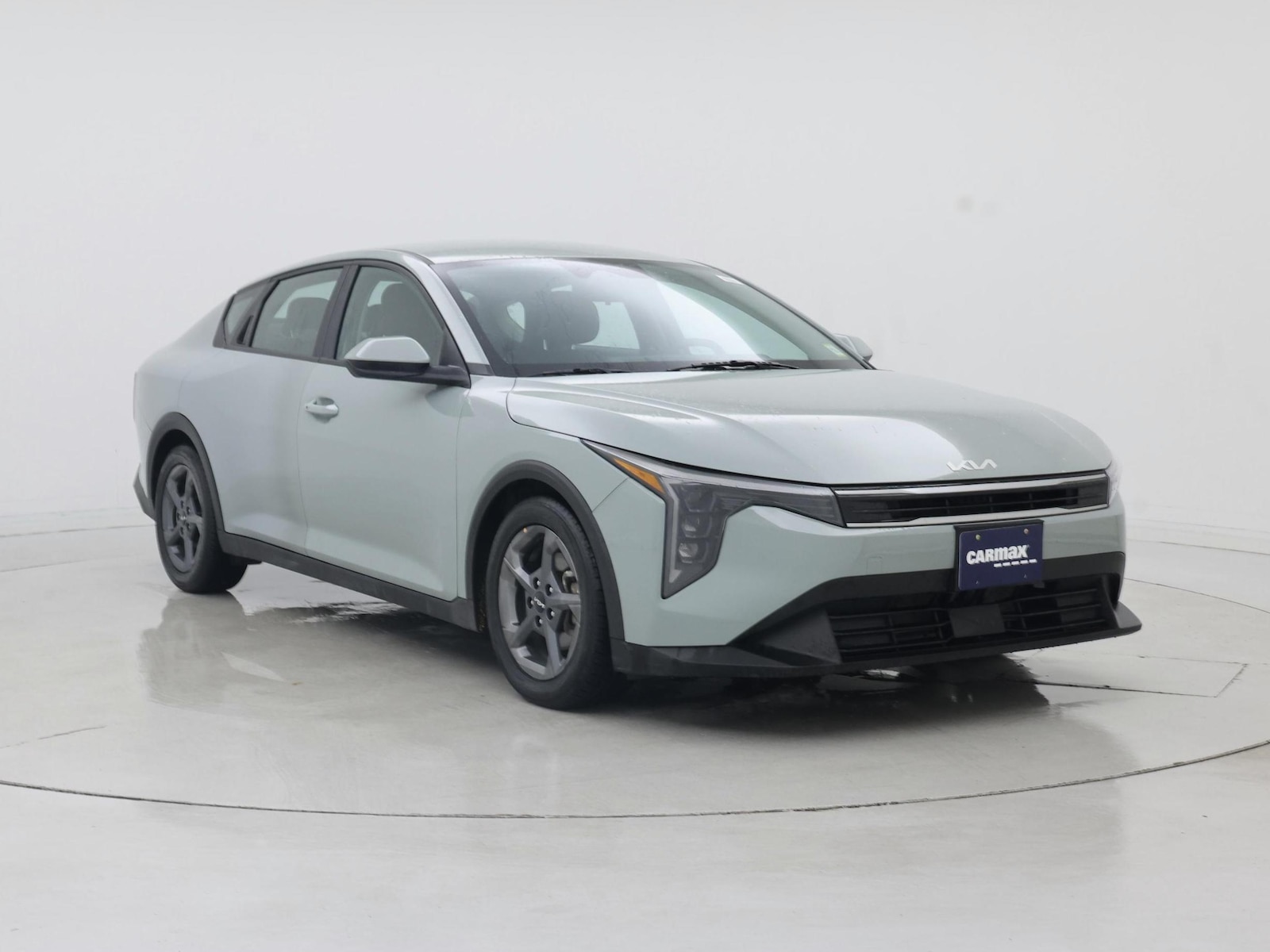 2025 Kia K4 LXS - Photo 2