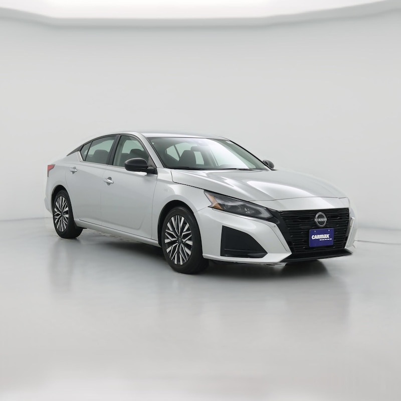 2024 Nissan Altima SV