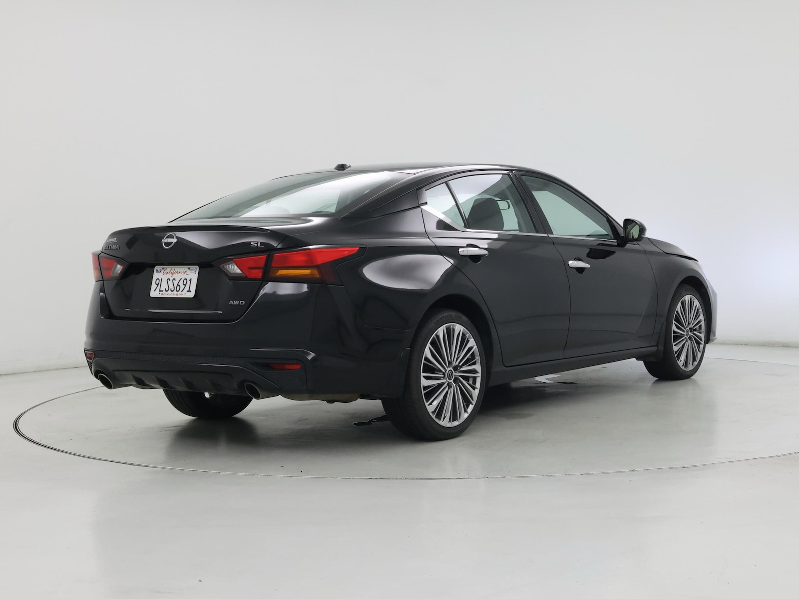 2024 Nissan Altima SL - Photo 9