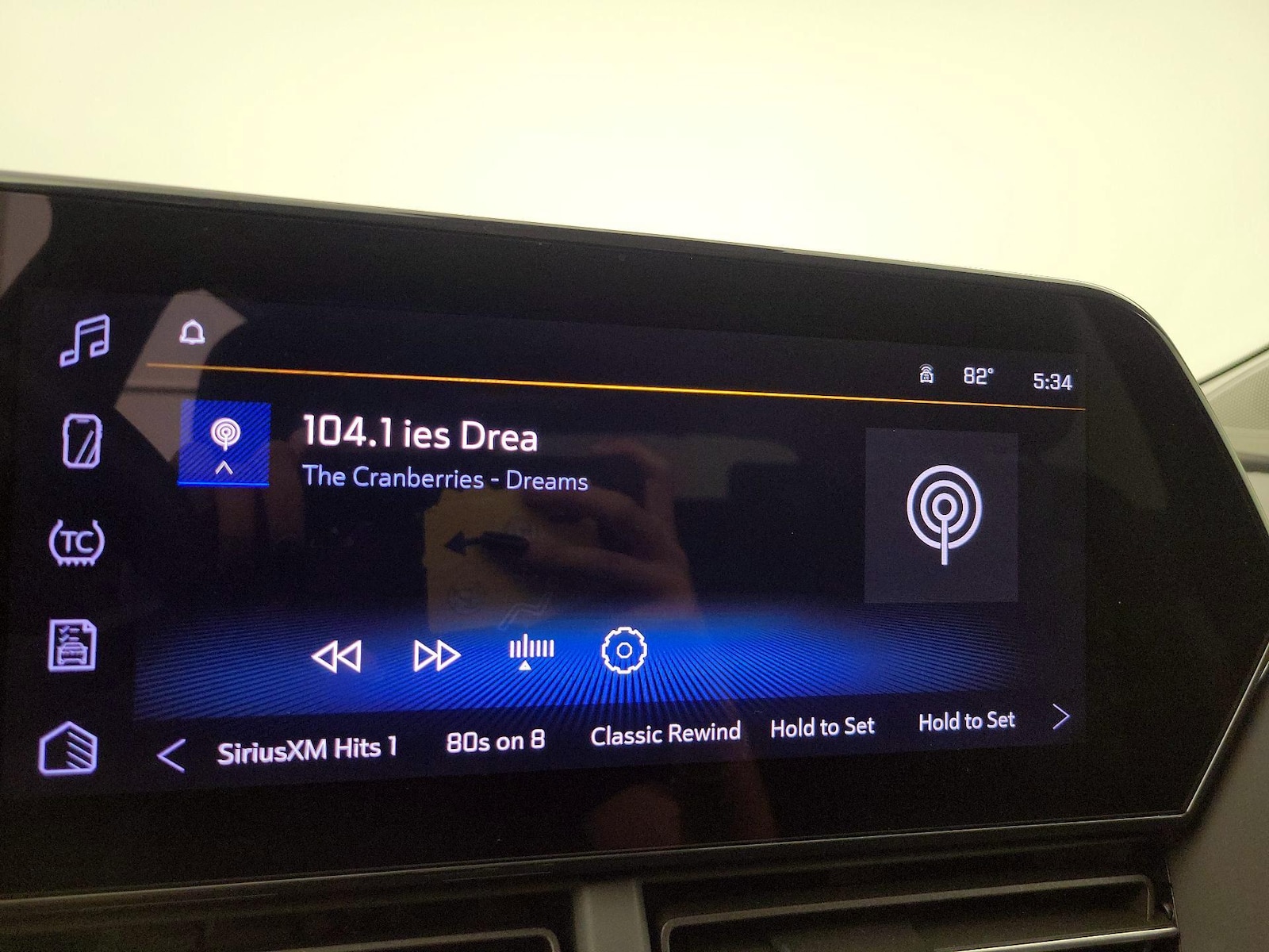 2025 Chevrolet Trax LT - Photo 16