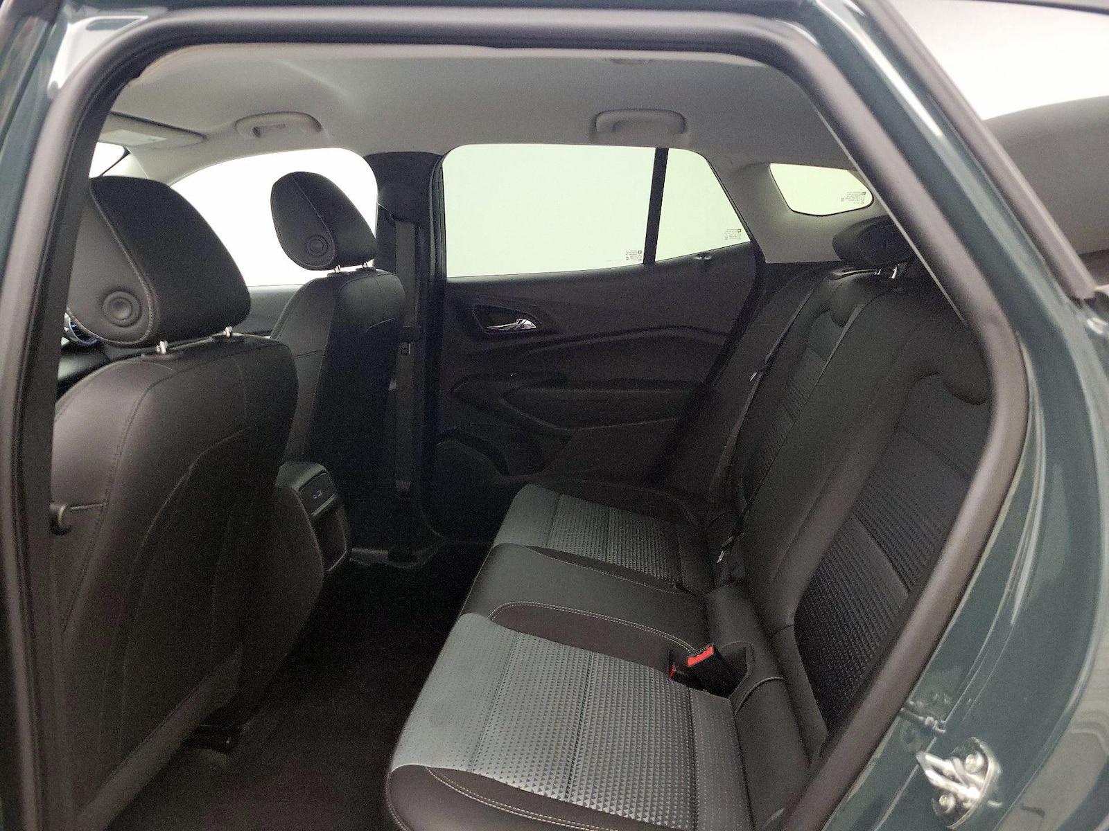 2025 Chevrolet Trax LT - Photo 20