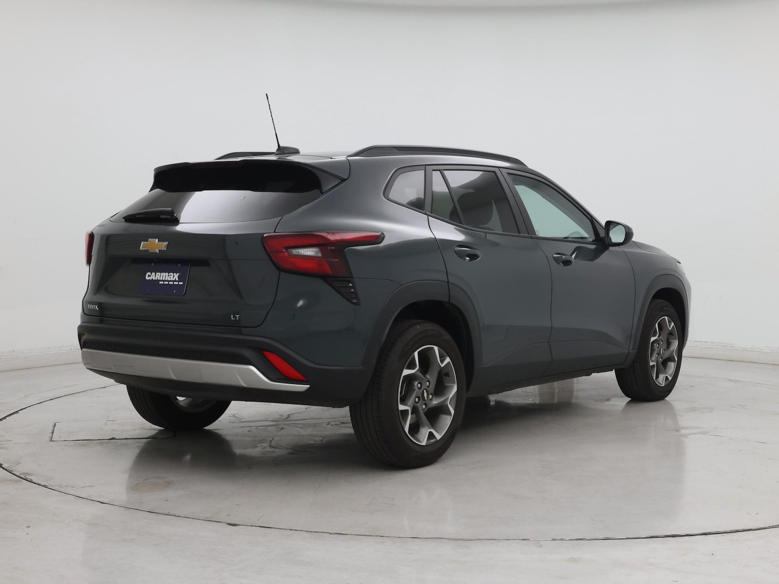 2025 Chevrolet Trax LT - Photo 9