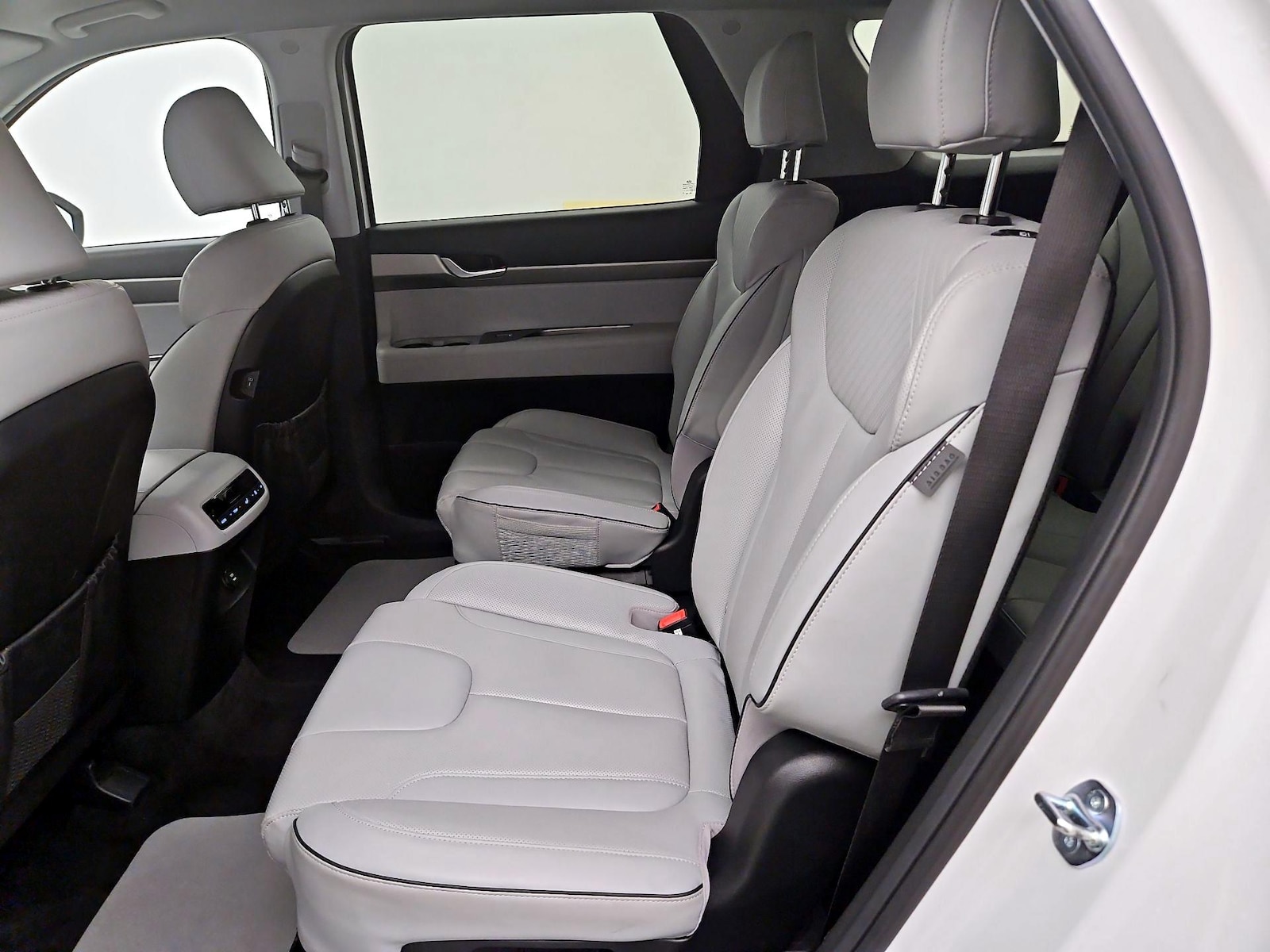 Rear Air Conditioning