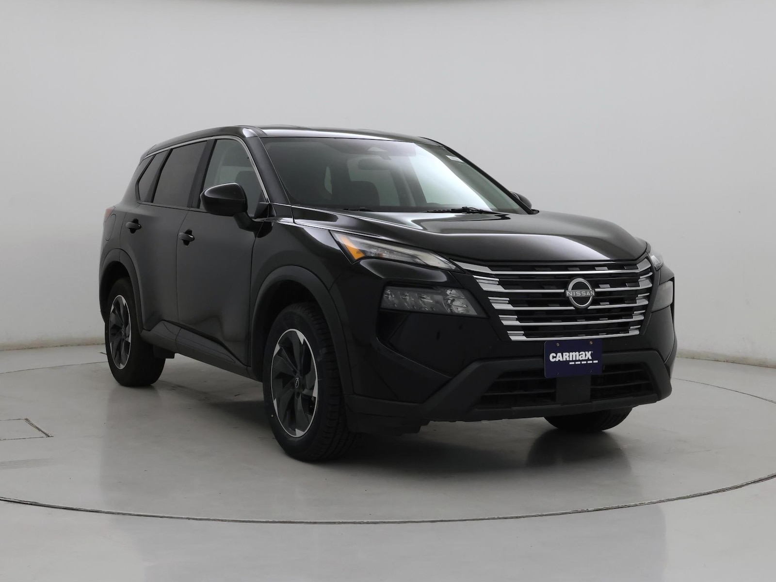 2025 Nissan Rogue SV - Photo 2