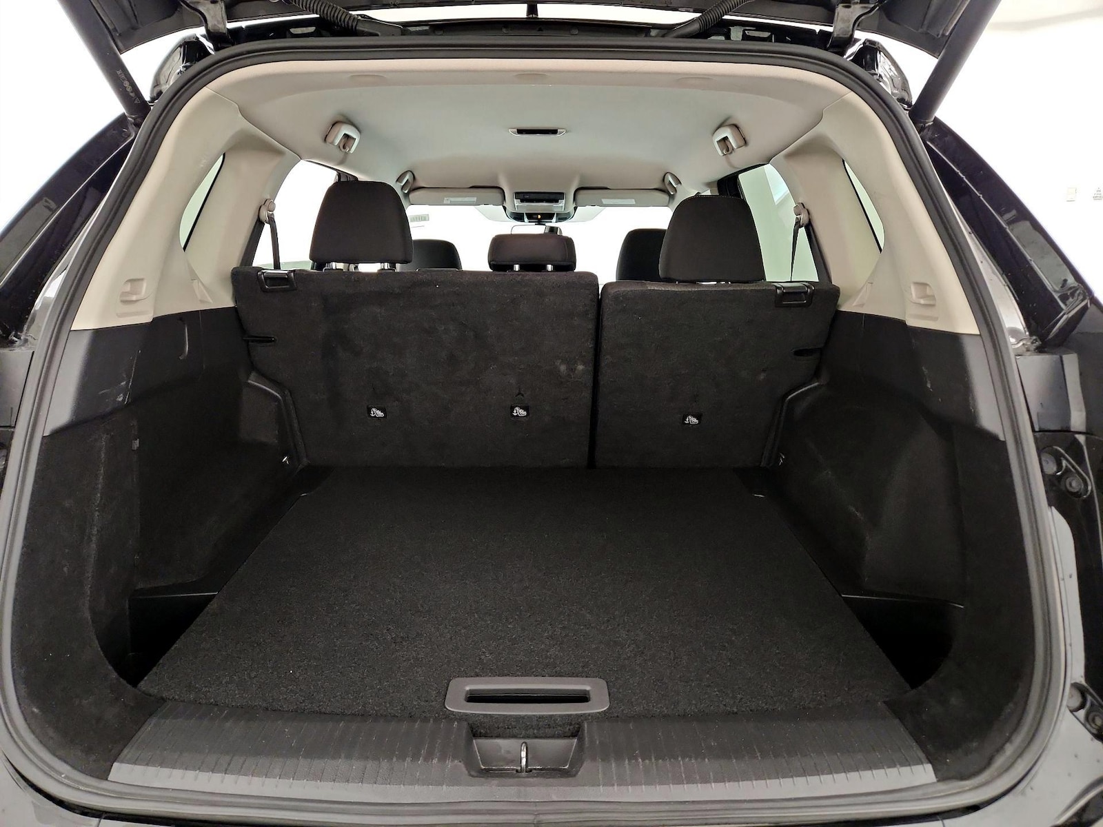 2025 Nissan Rogue SV - Photo 20