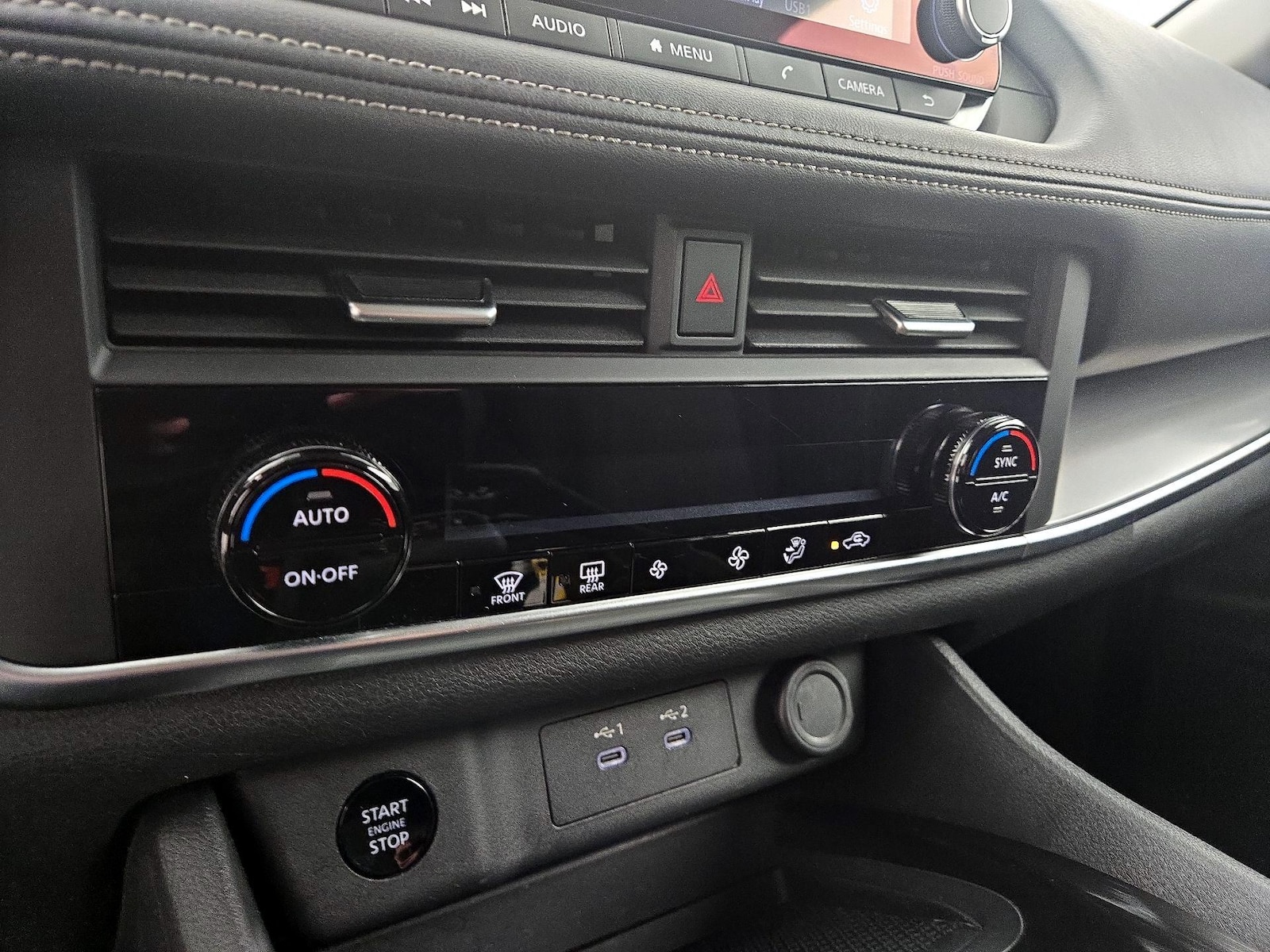 2025 Nissan Rogue SV - Photo 17