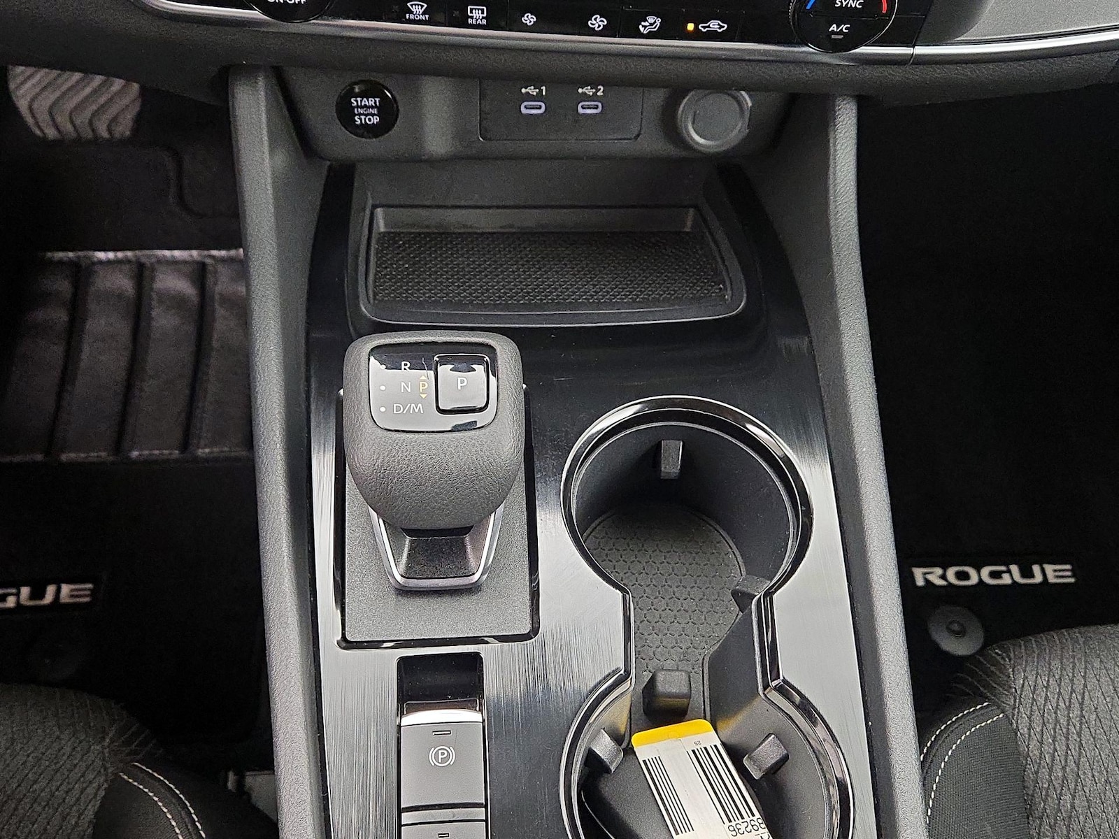 2025 Nissan Rogue SV - Photo 18