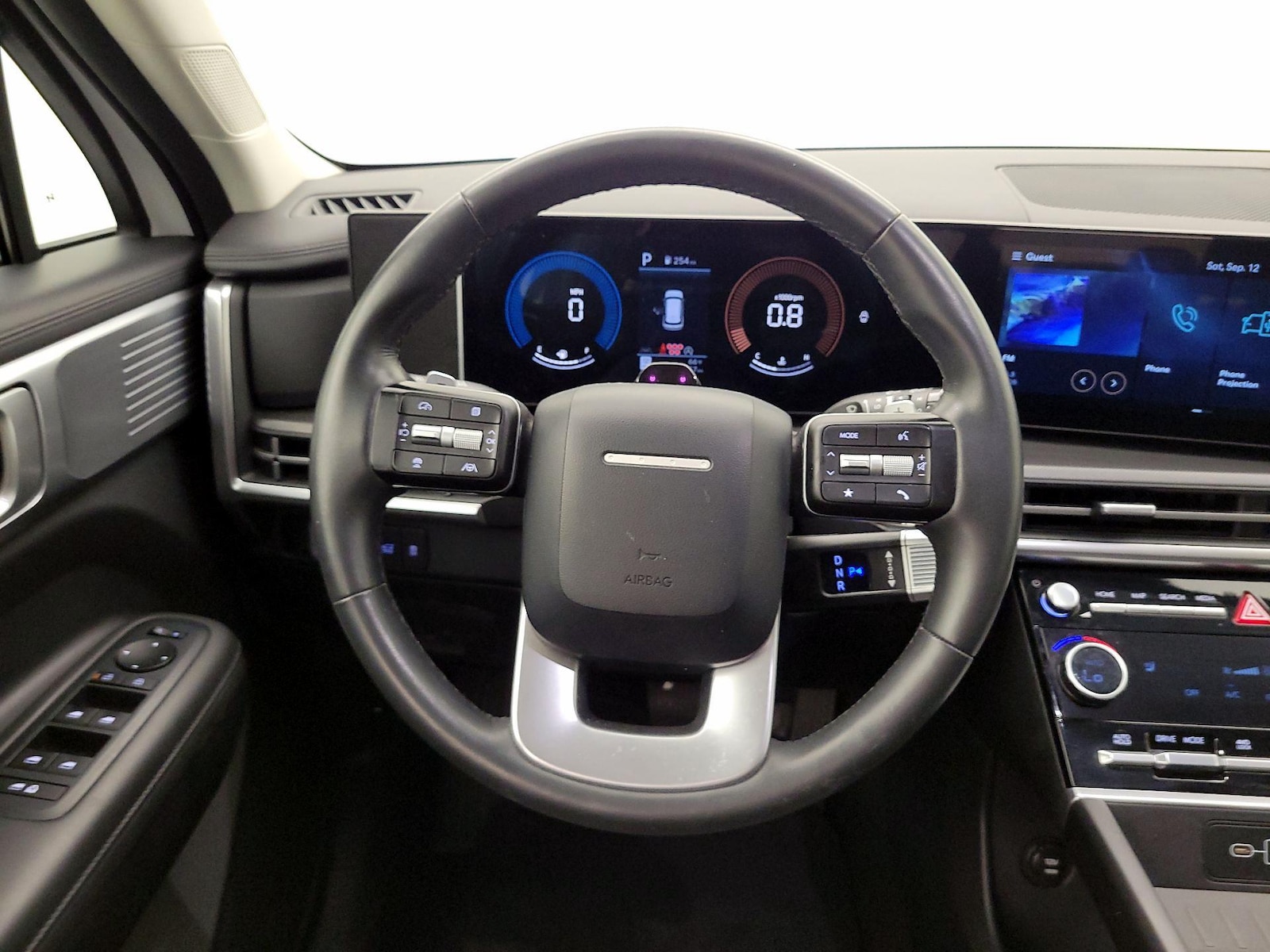 2025 Hyundai Santa Fe SEL - Photo 11