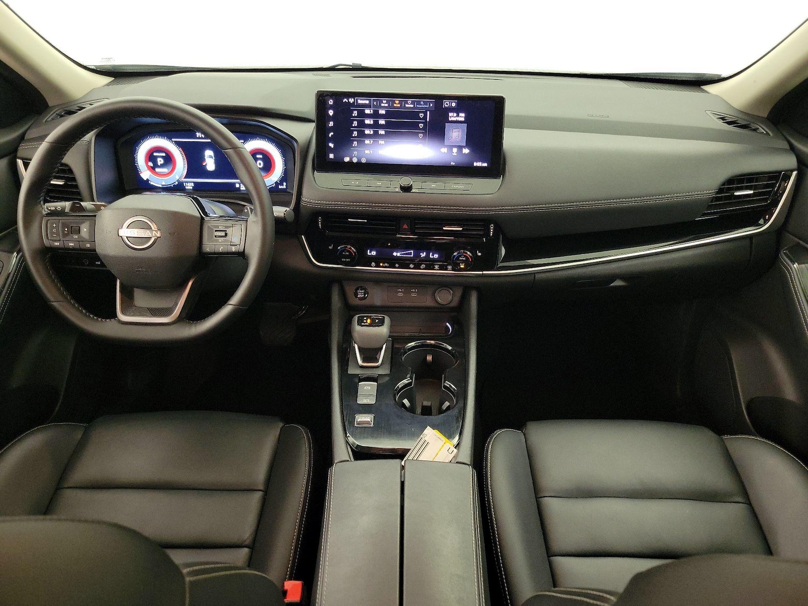 2026 Nissan Rogue SL - Photo 10