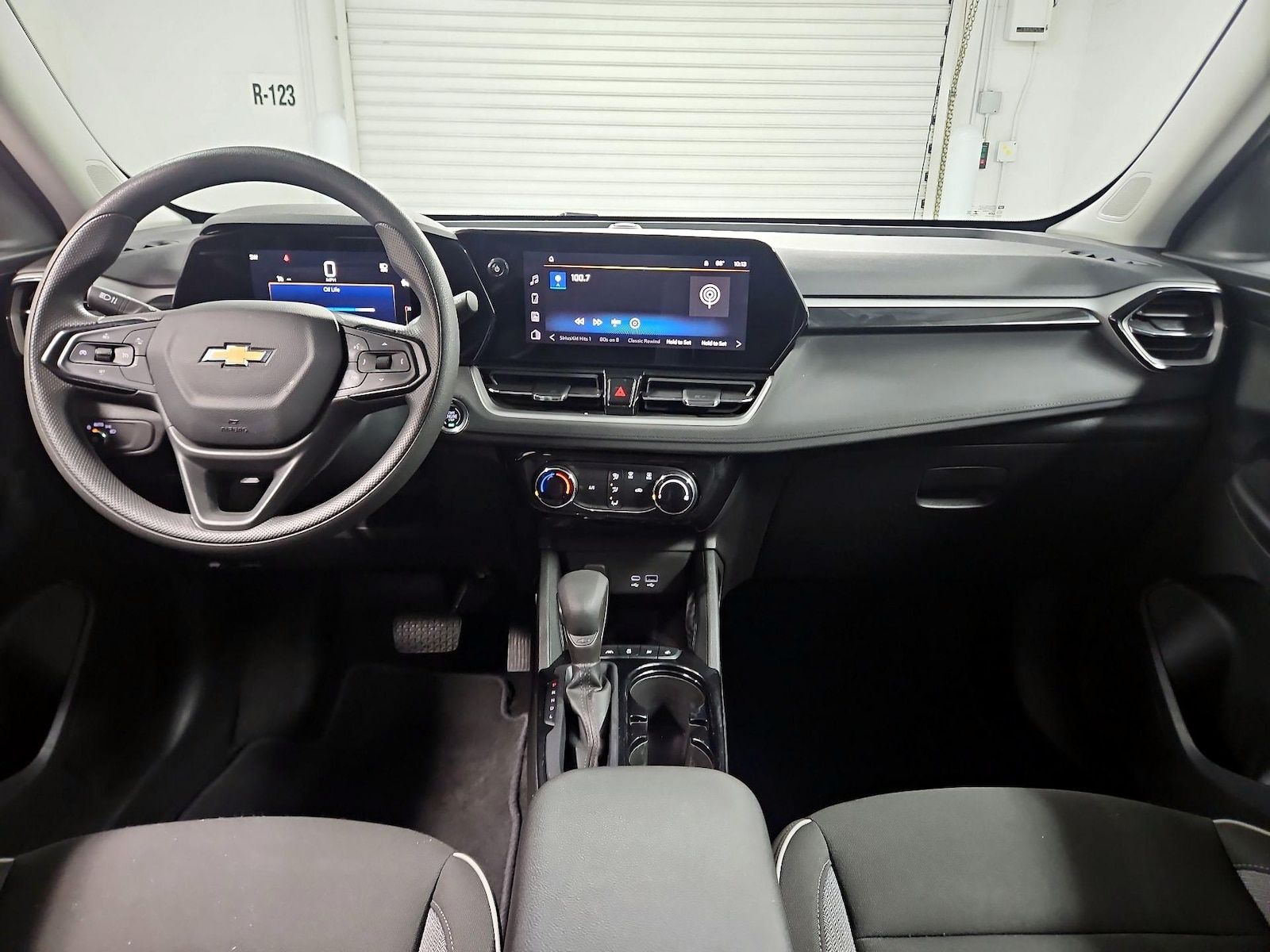 2025 Chevrolet Trailblazer LT - Photo 10