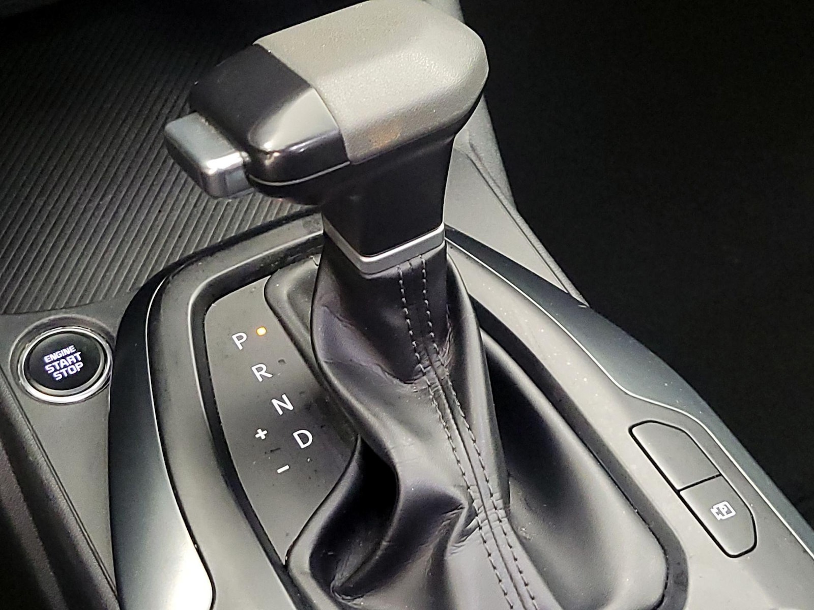 2025 Kia K4 LXS - Photo 18