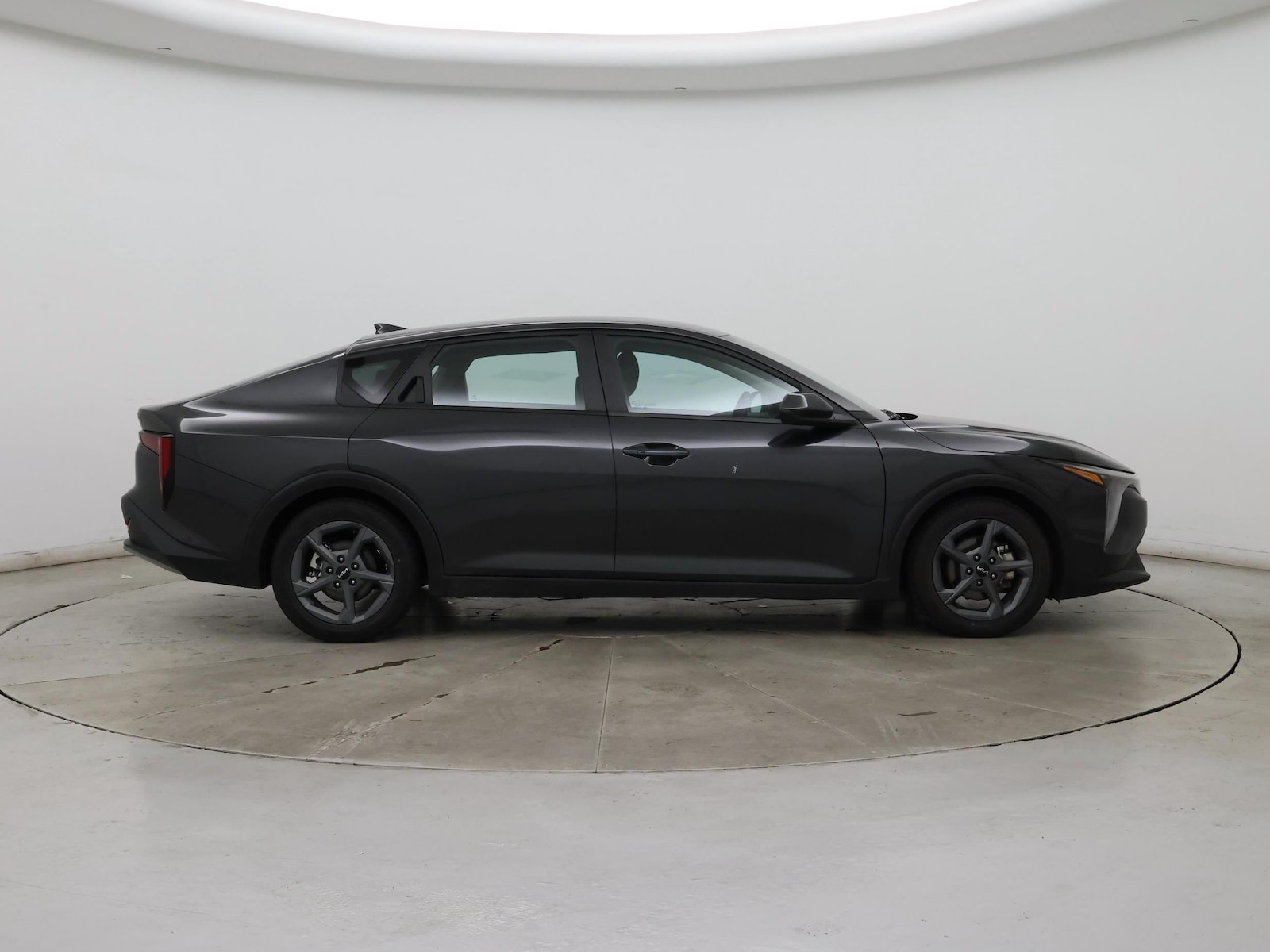 2025 Kia K4 LXS - Photo 8