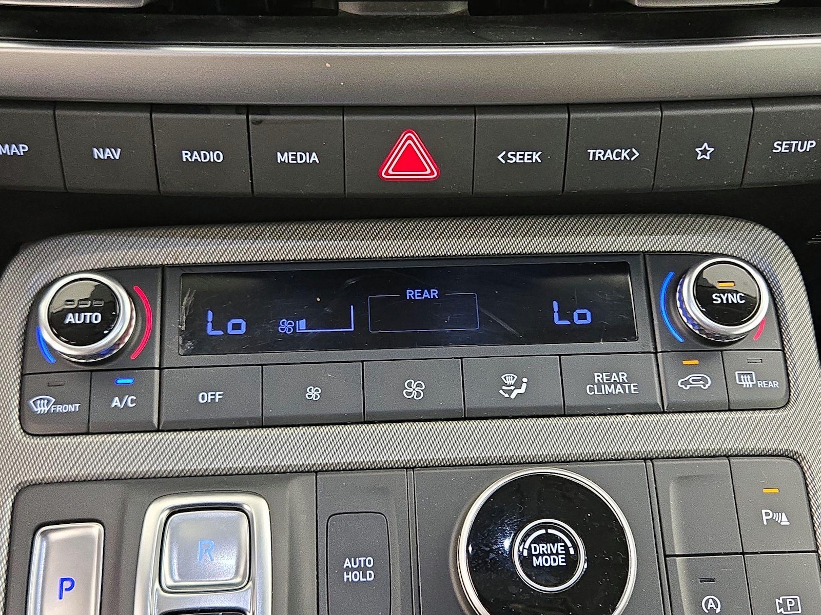 2025 Hyundai Palisade SEL - Photo 18