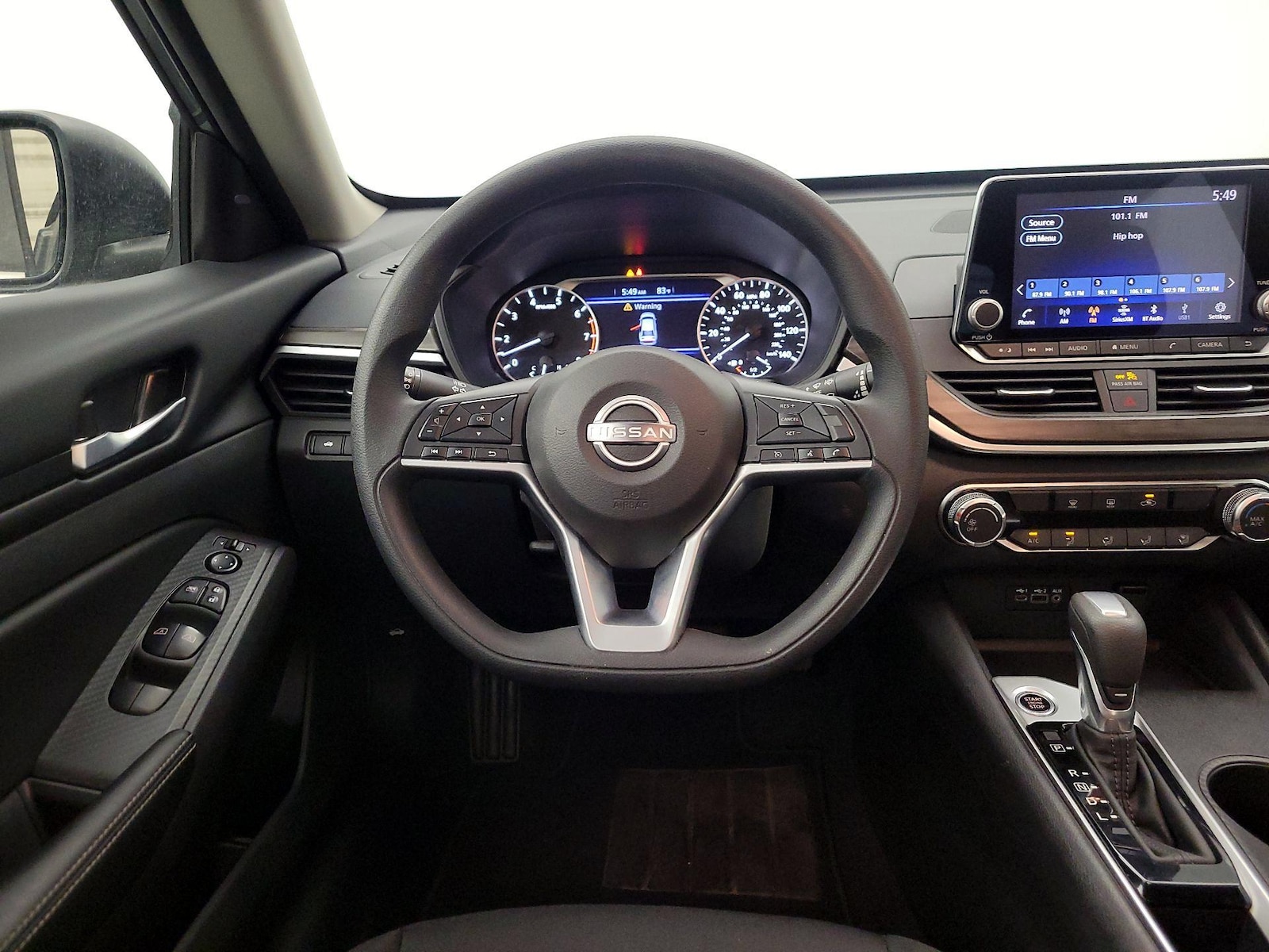 2025 Nissan Altima SV - Photo 11