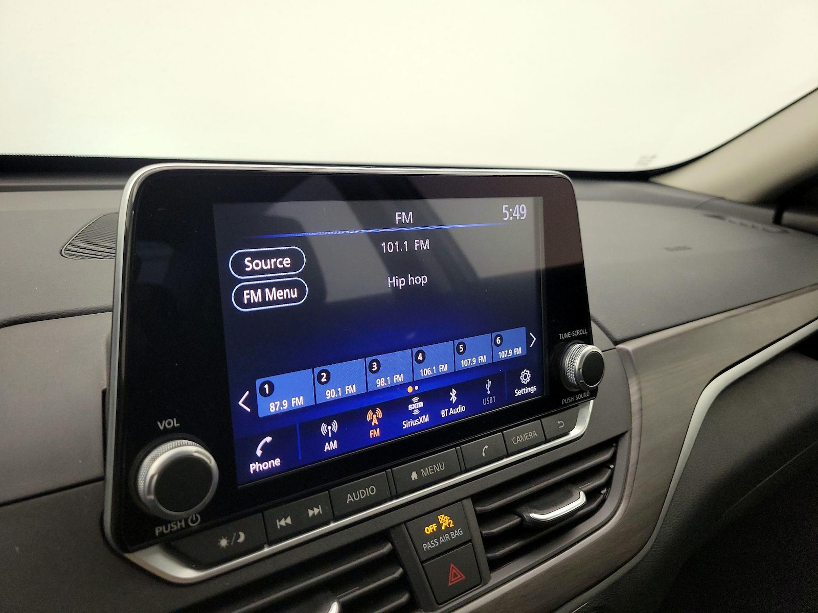2025 Nissan Altima SV - Photo 16