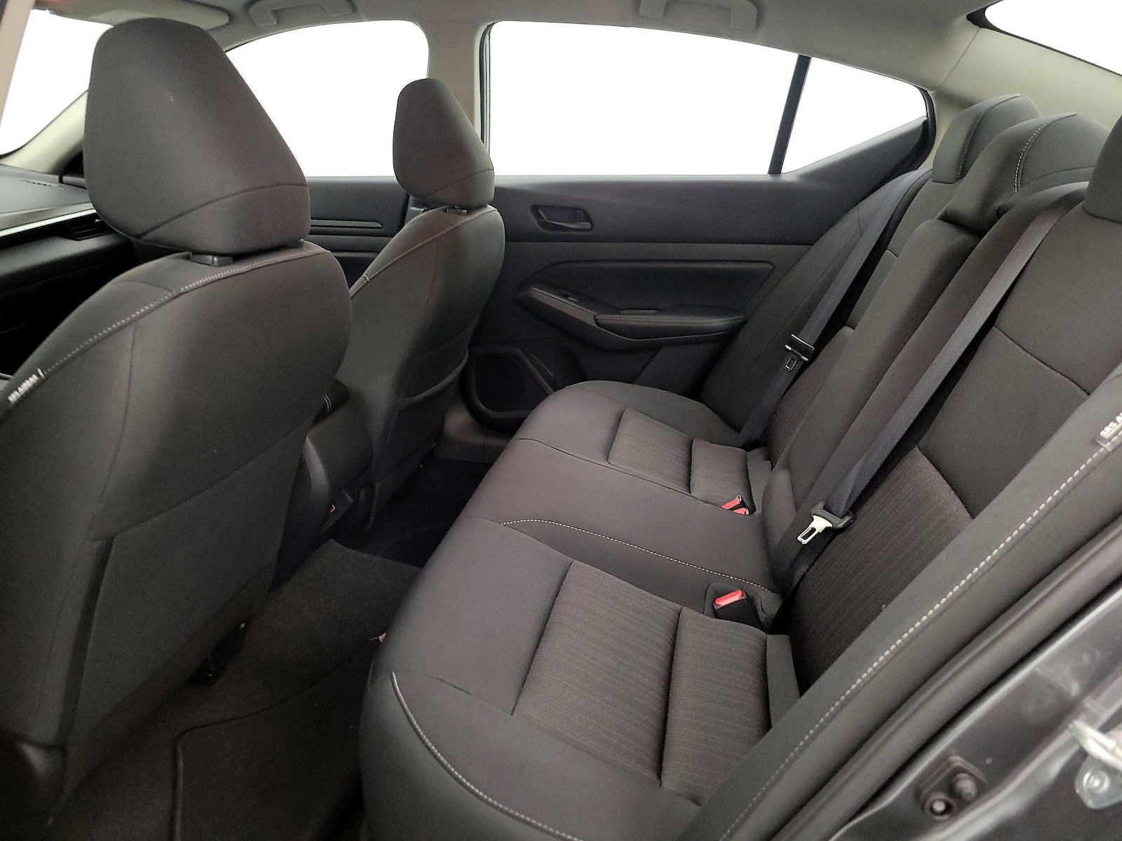 2025 Nissan Altima SV - Photo 20