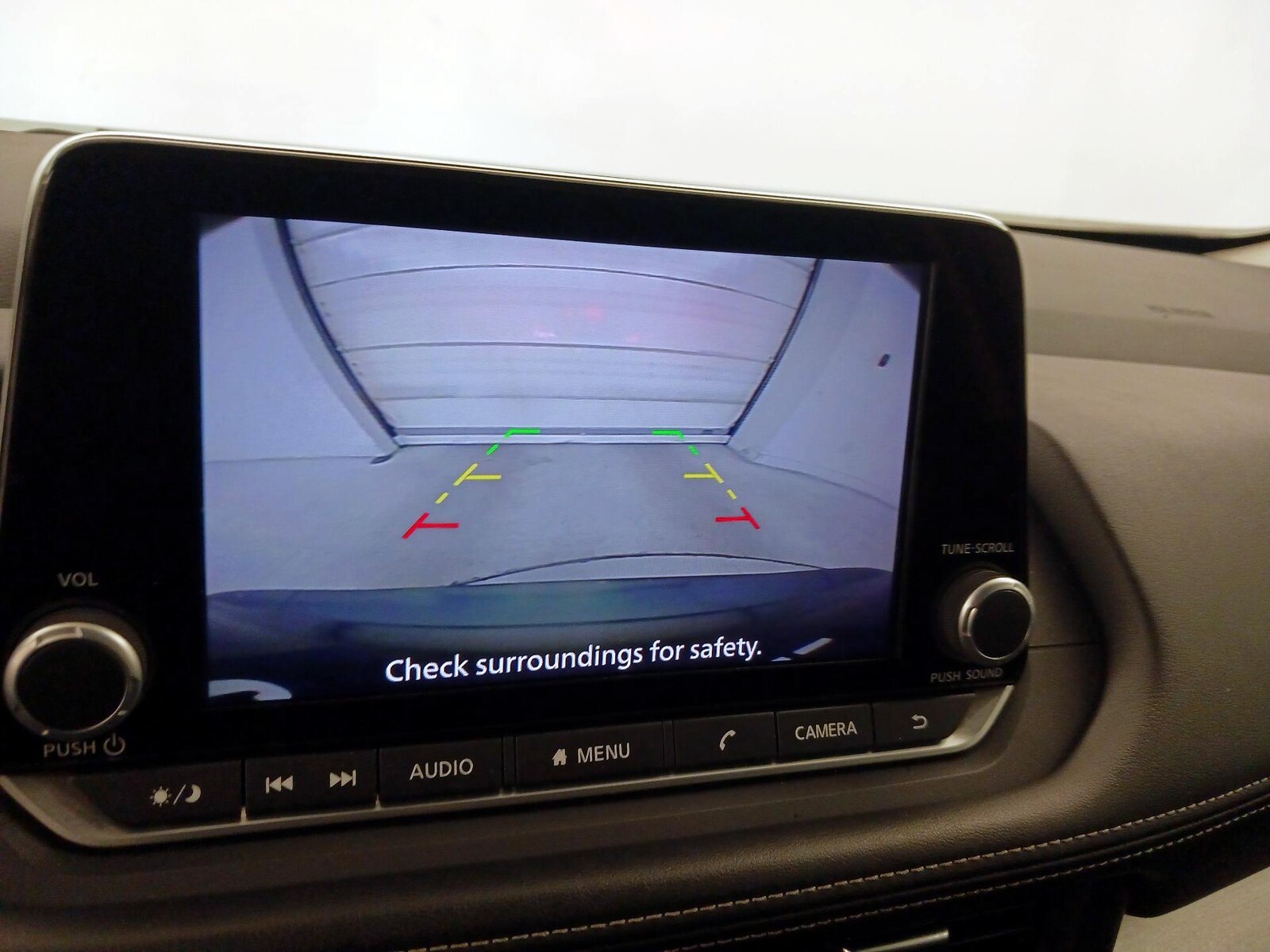 2025 Nissan Rogue SV - Photo 15