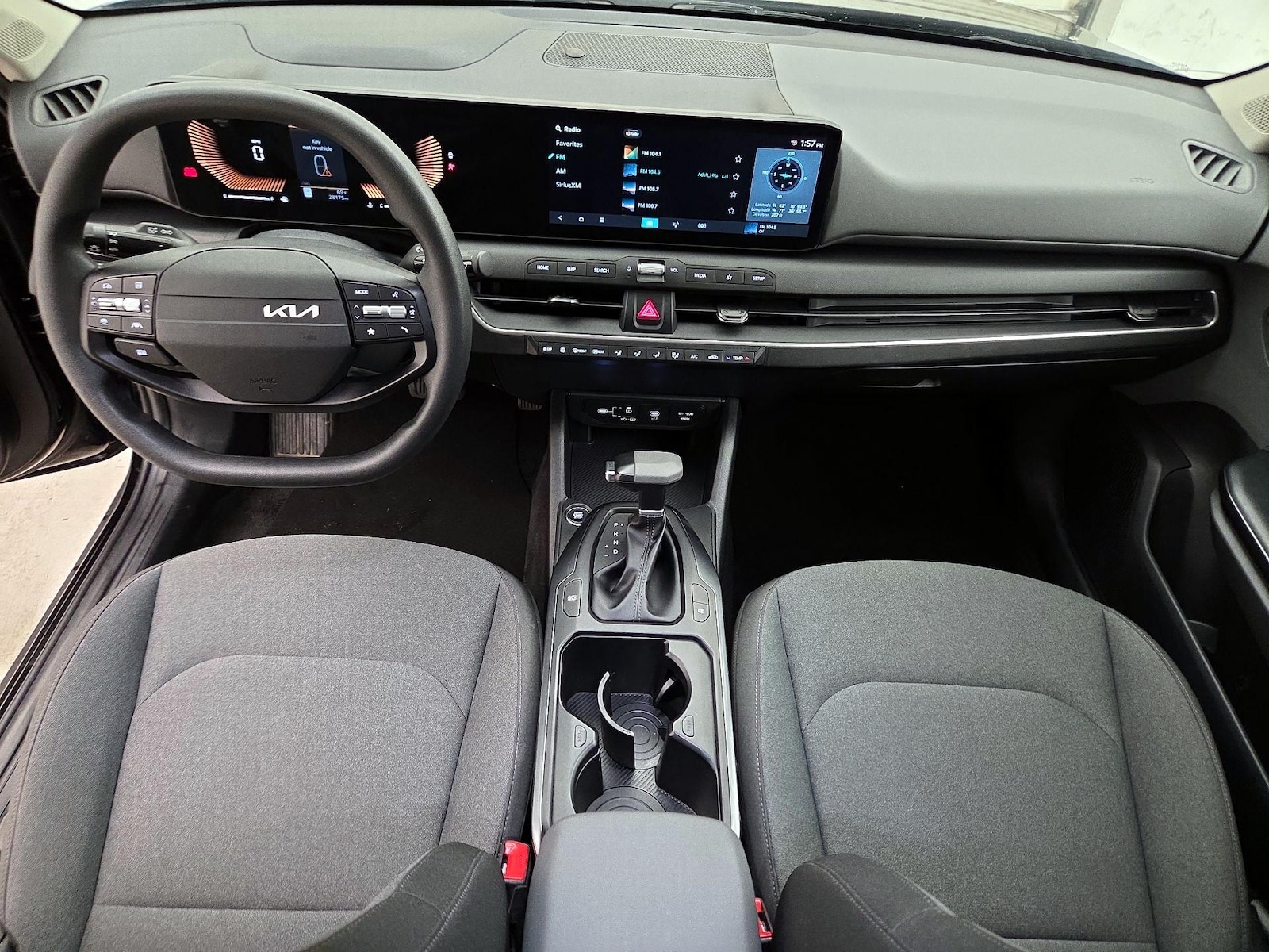 Apple CarPlay® & Android Auto™