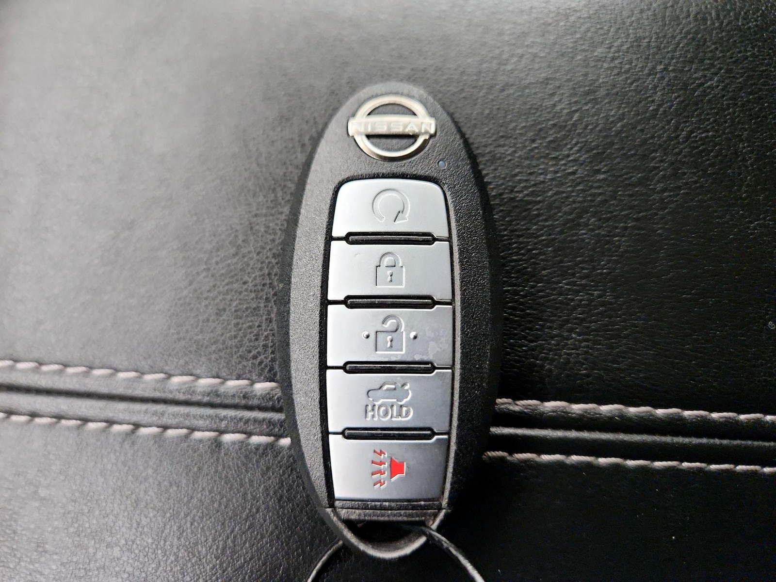 2025 Nissan Altima SV - Photo 23