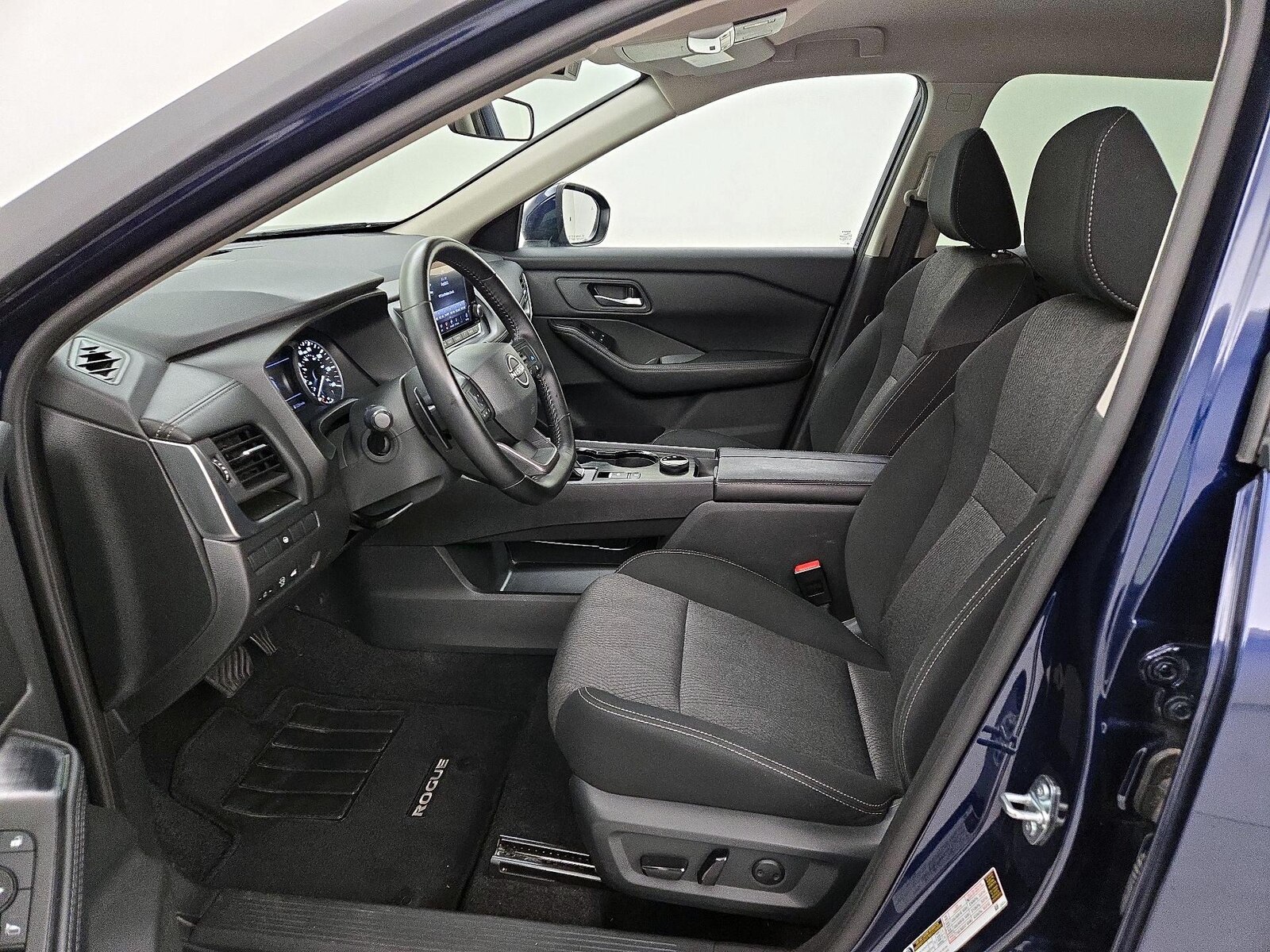 Power Seat(s) & Side Airbags