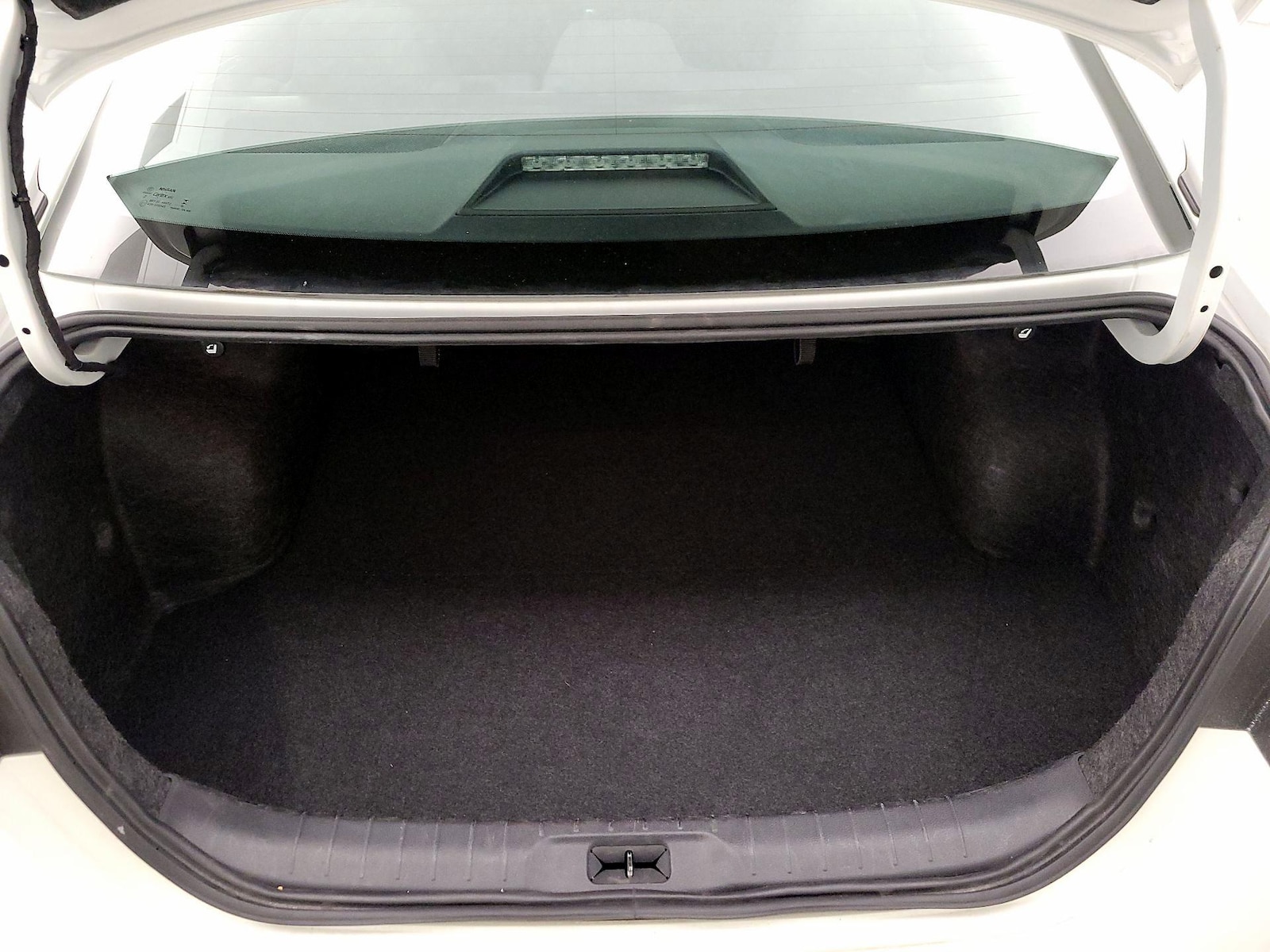 2025 Nissan Altima SV - Photo 21