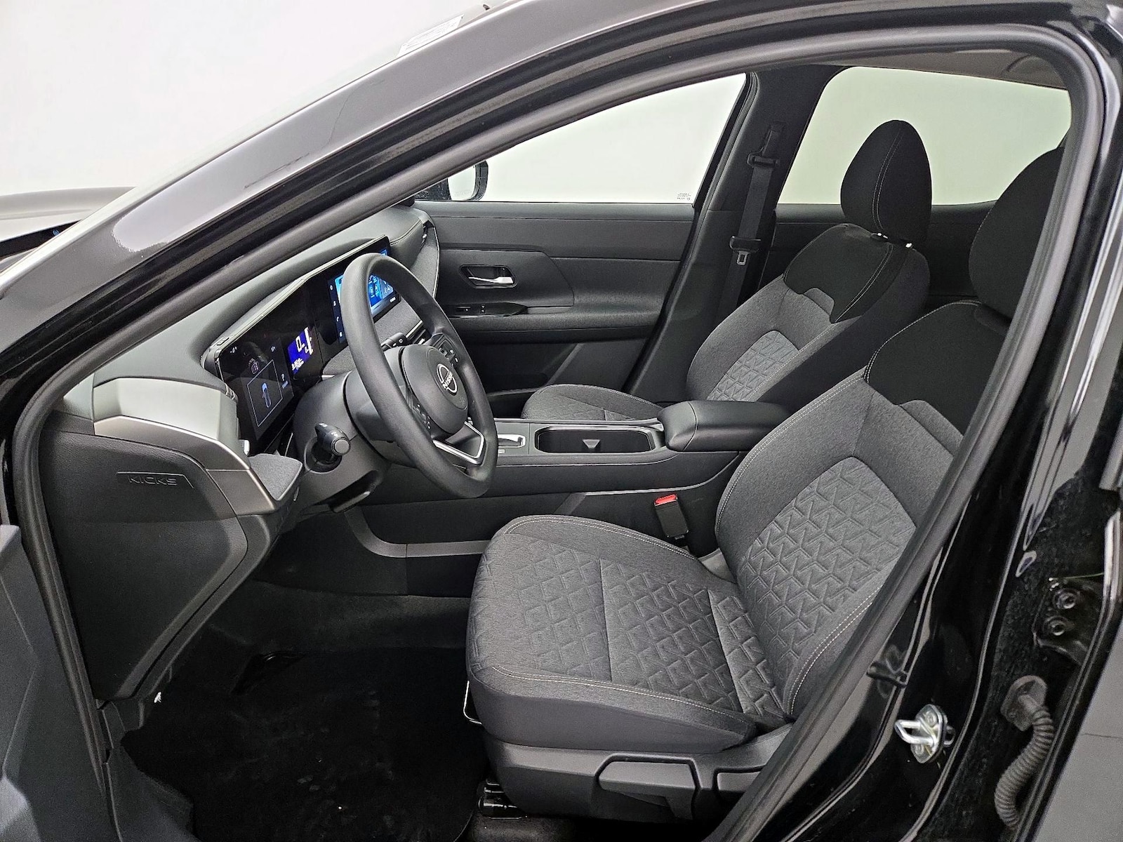 2026 Nissan KICKS SV AWD - Photo 12