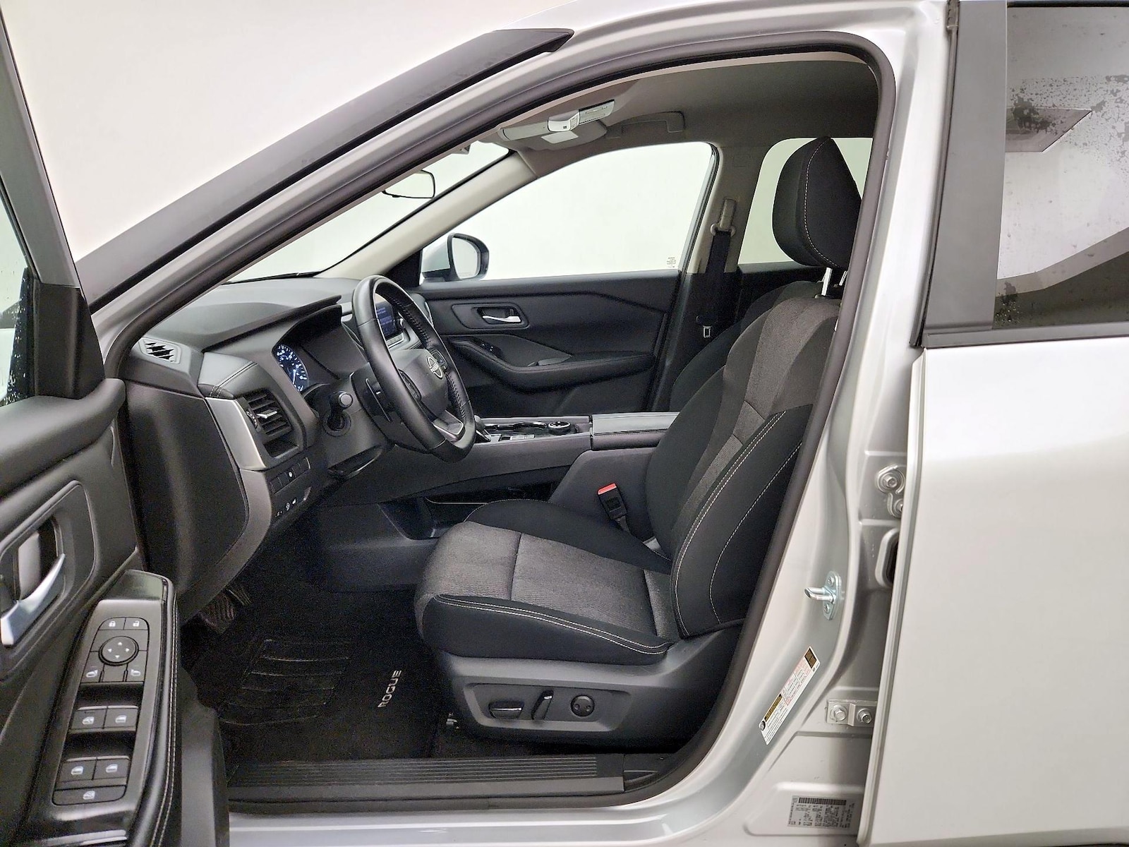 Power Seat(s) & Side Airbags